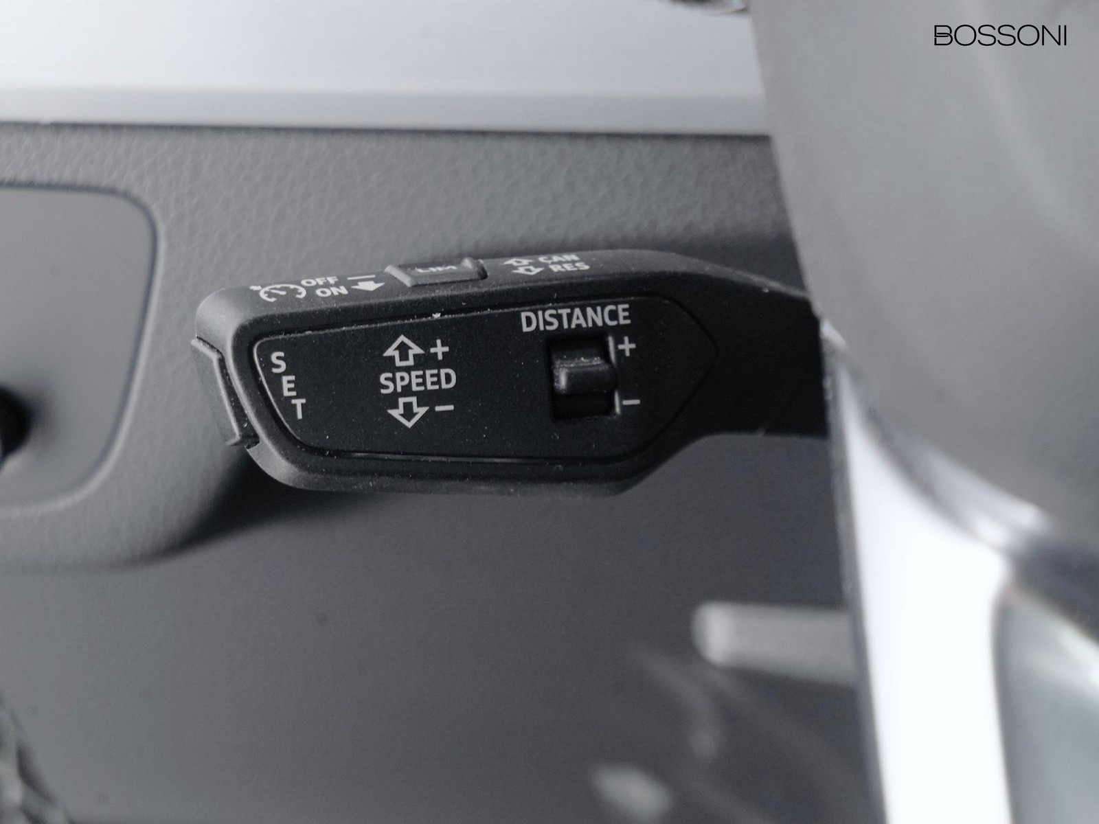 24 - Audi Q5 40 2.0 tdi mhev 12v s line quattro s tronic