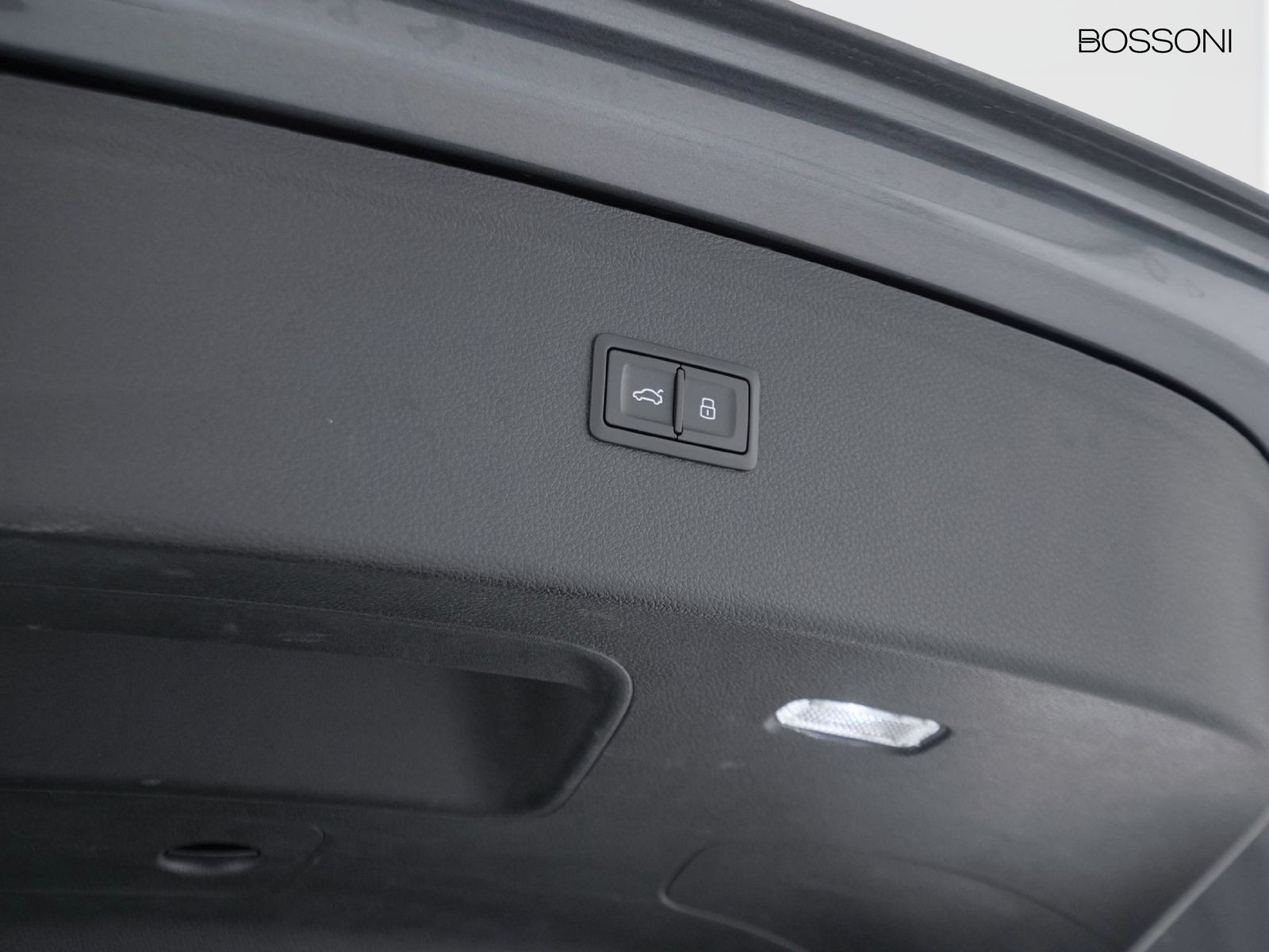 39 - Audi Q5 40 2.0 tdi mhev 12v s line quattro s tronic