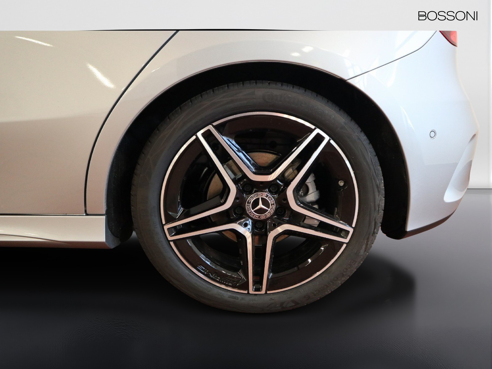 4 - Mercedes Classe A 180 d amg line advanced plus speedshift dct amg 8g