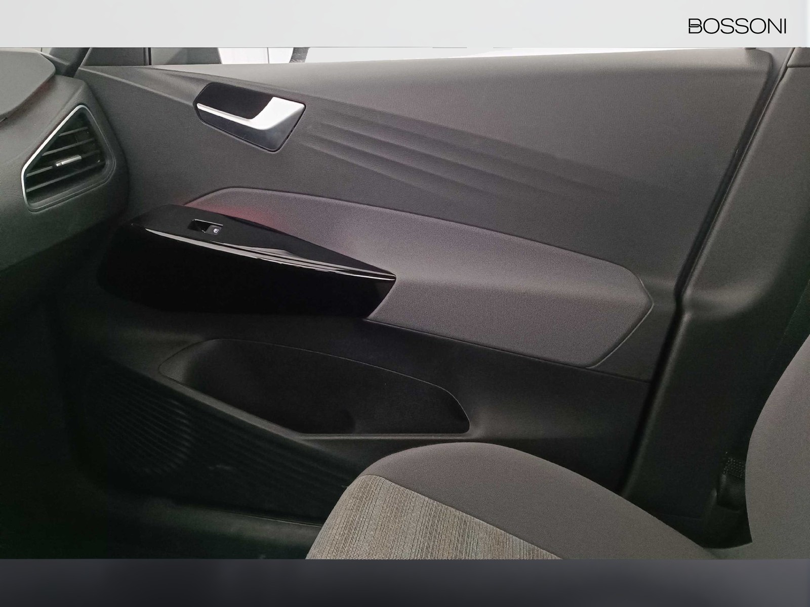 32 - Volkswagen ID.3 58 kwh pro performance