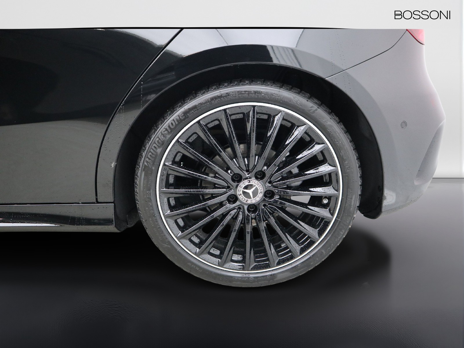 4 - Mercedes Classe A 180 d amg line premium speedshift dct amg 8g