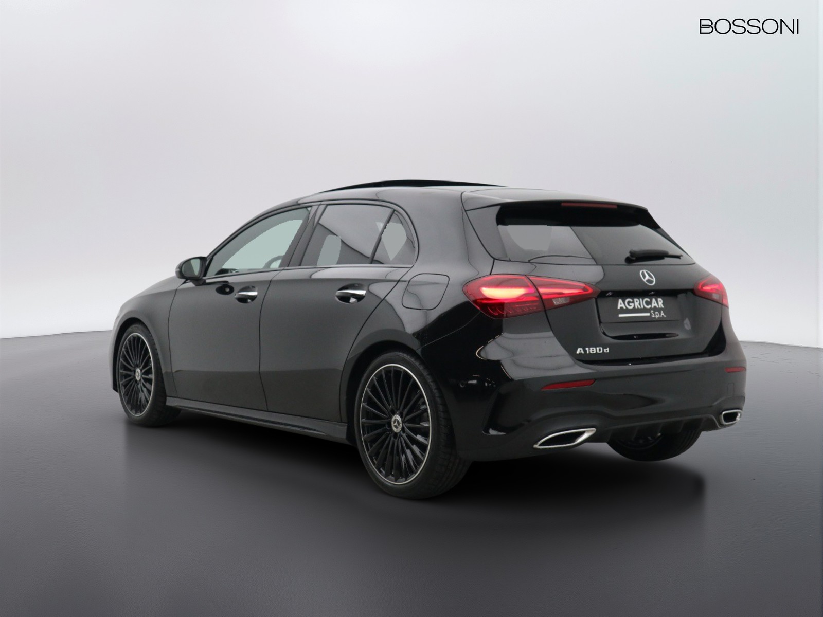 5 - Mercedes Classe A 180 d amg line premium speedshift dct amg 8g