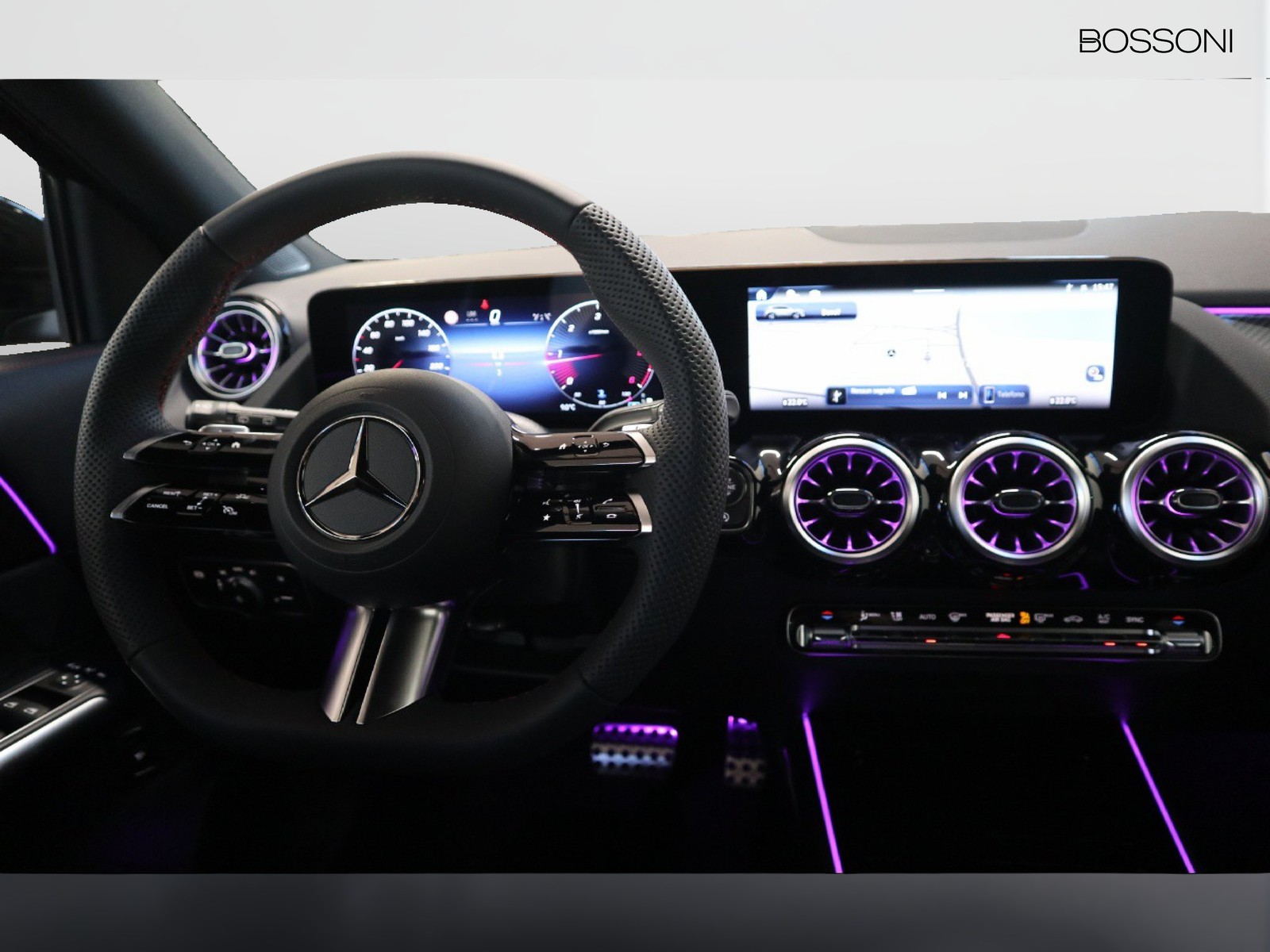 12 - Mercedes GLA 200 d amg line premium 8g-dct