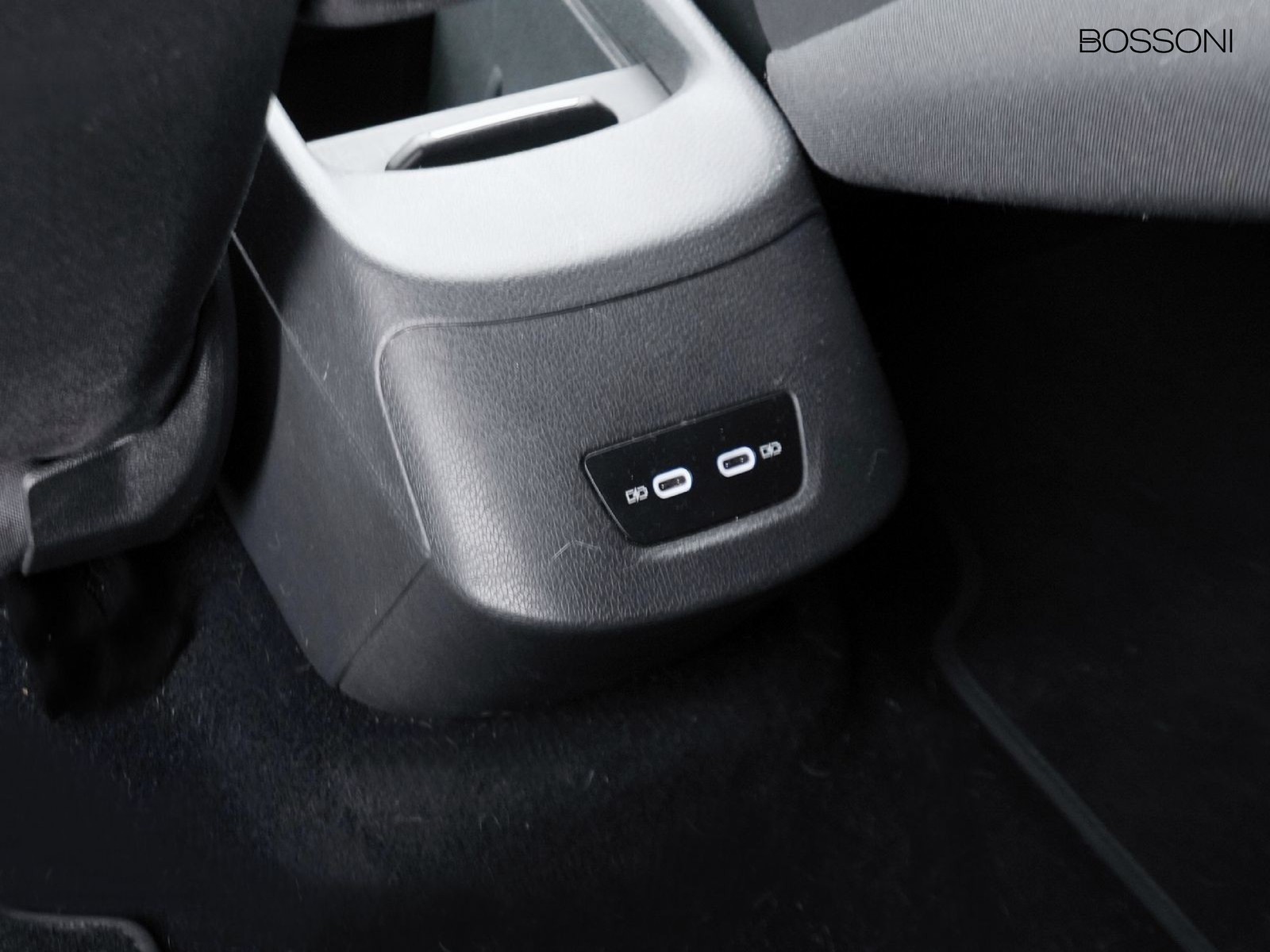 27 - Volkswagen ID.3 58 kwh life