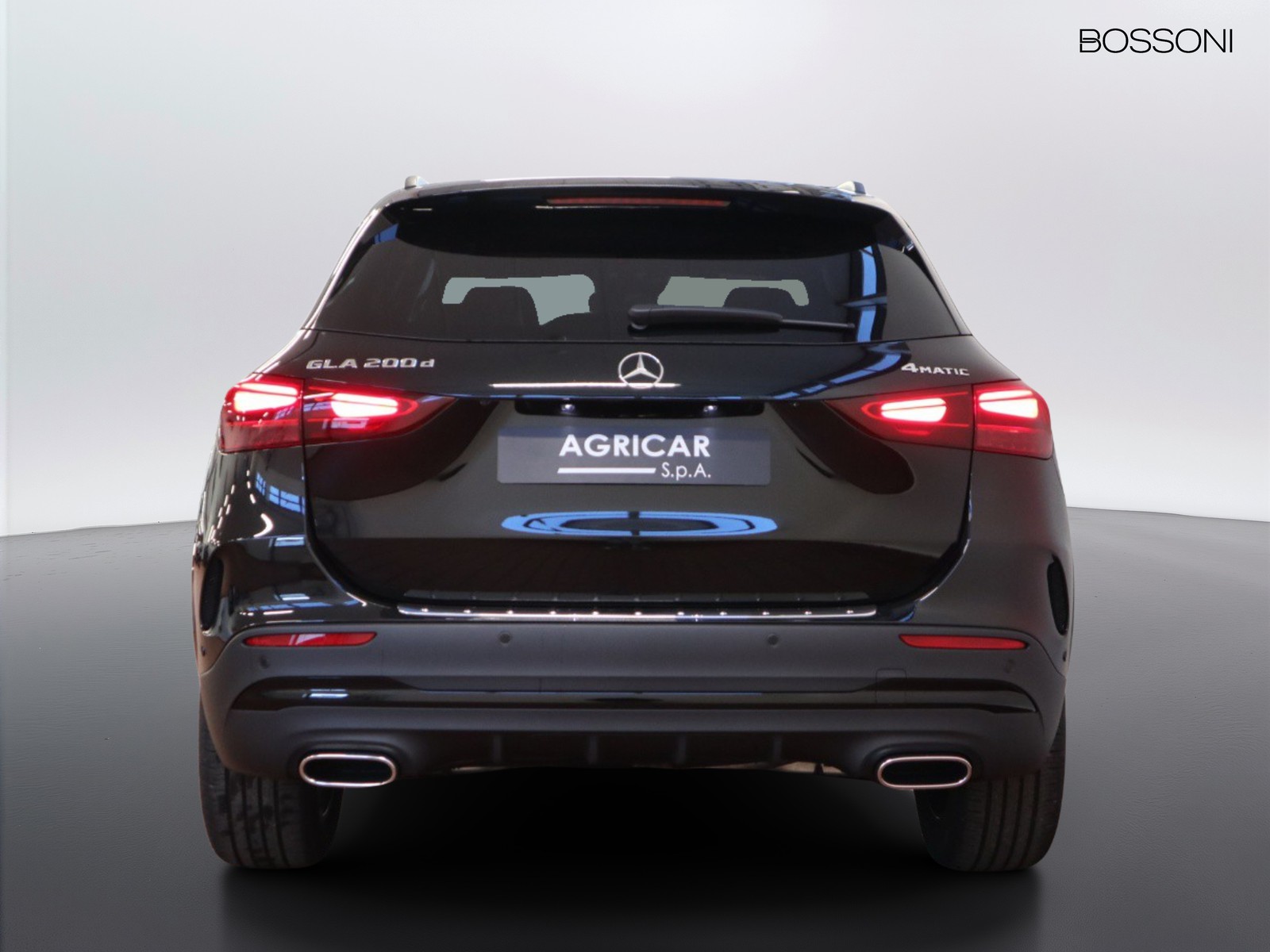 6 - Mercedes GLA 200 d amg line premium 4matic 8g-dct