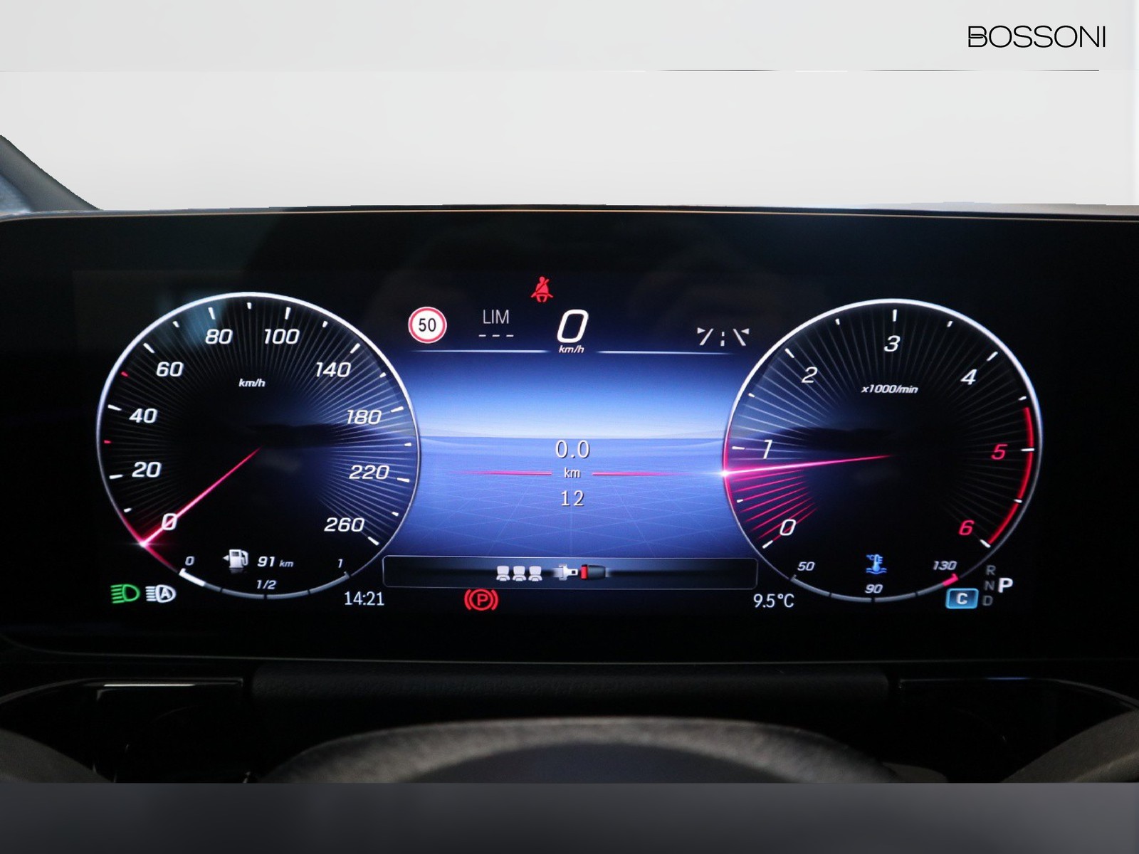 9 - Mercedes GLA 200 d amg line premium 4matic 8g-dct