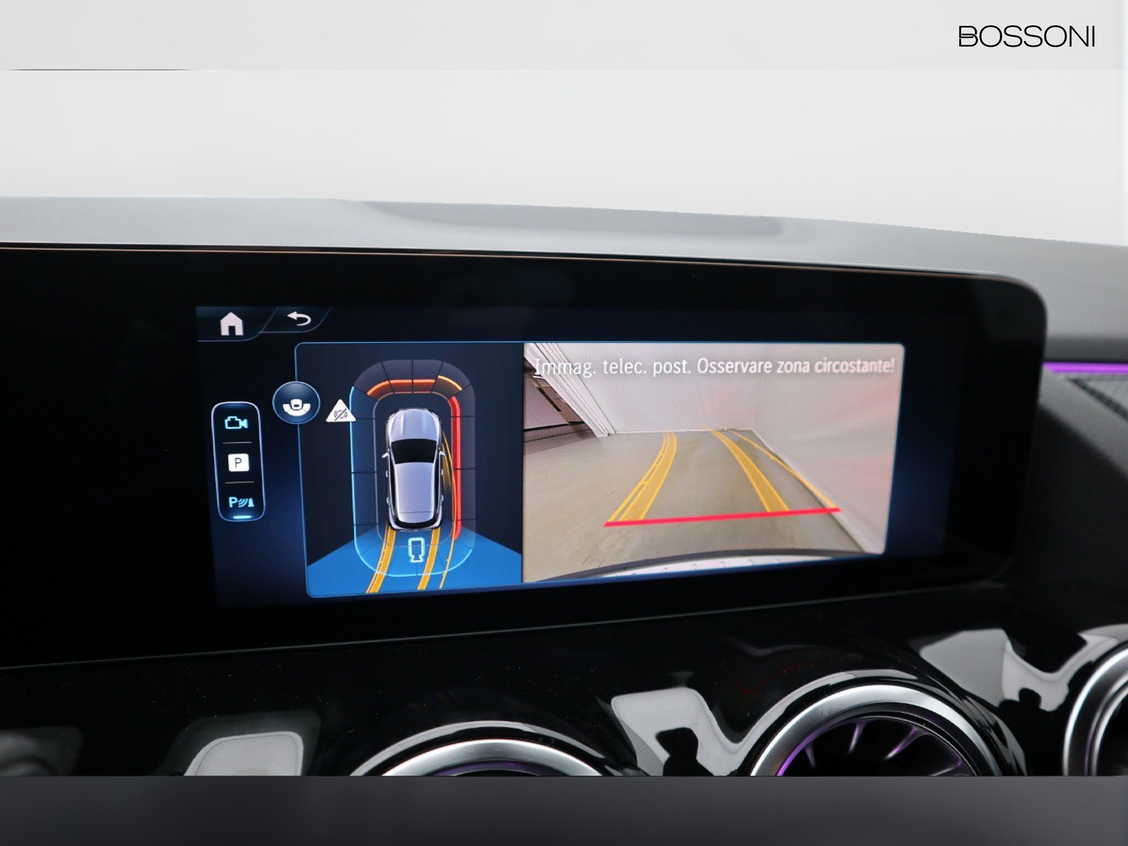 11 - Mercedes GLA 200 d amg line premium 4matic 8g-dct