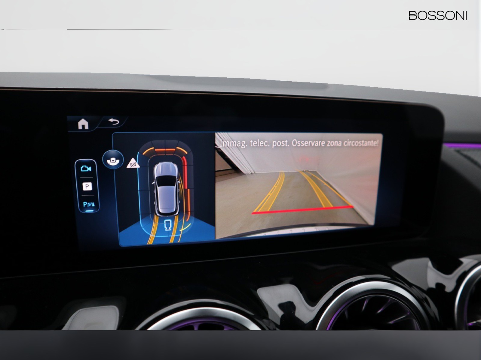 11 - Mercedes GLA 200 d amg line premium 4matic 8g-dct