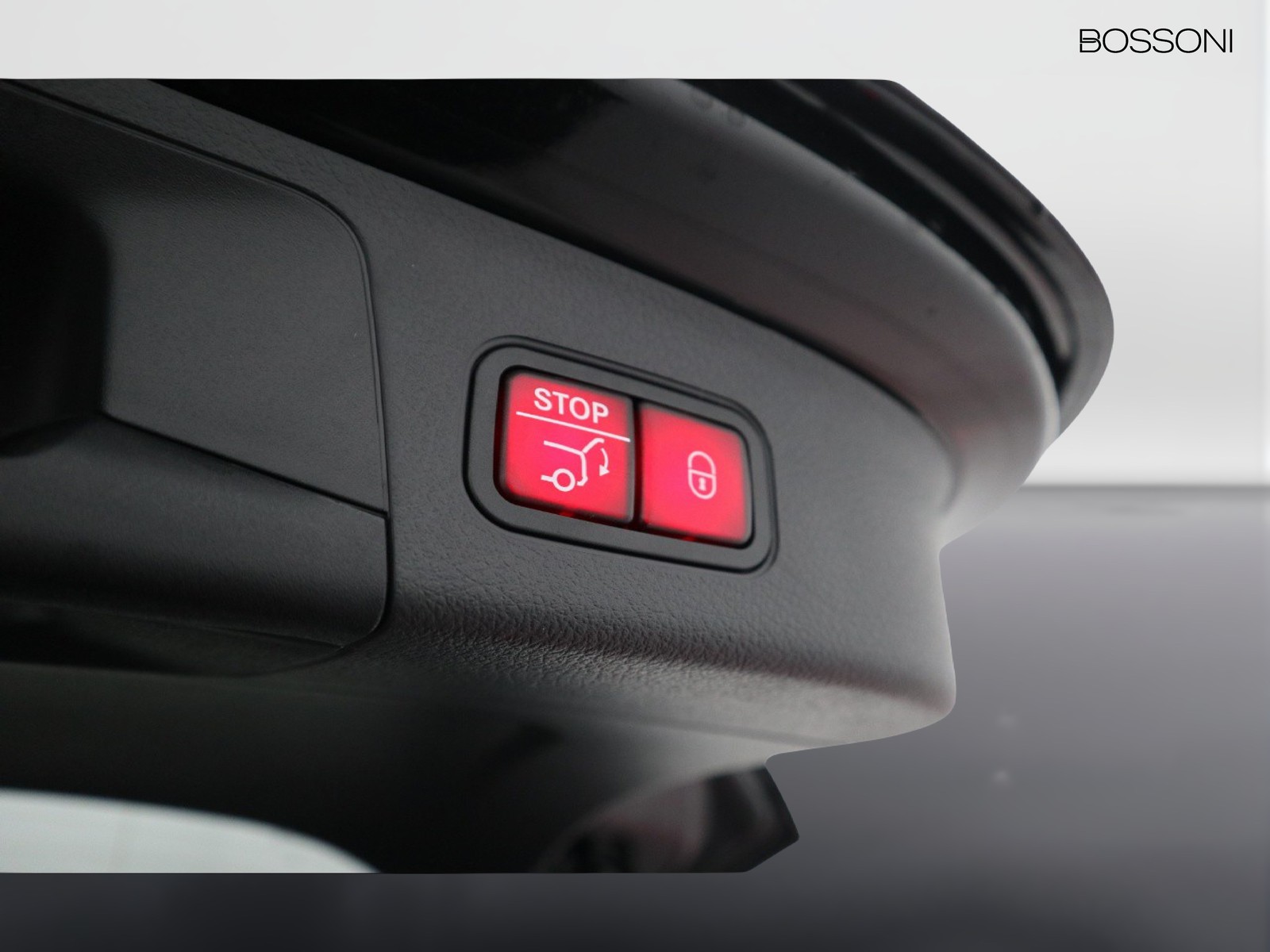 18 - Mercedes GLA 200 d amg line premium 4matic 8g-dct