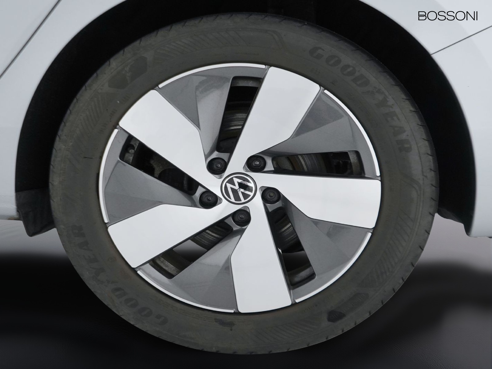 12 - Volkswagen Passat 2.0 tdi scr evo 150cv business dsg