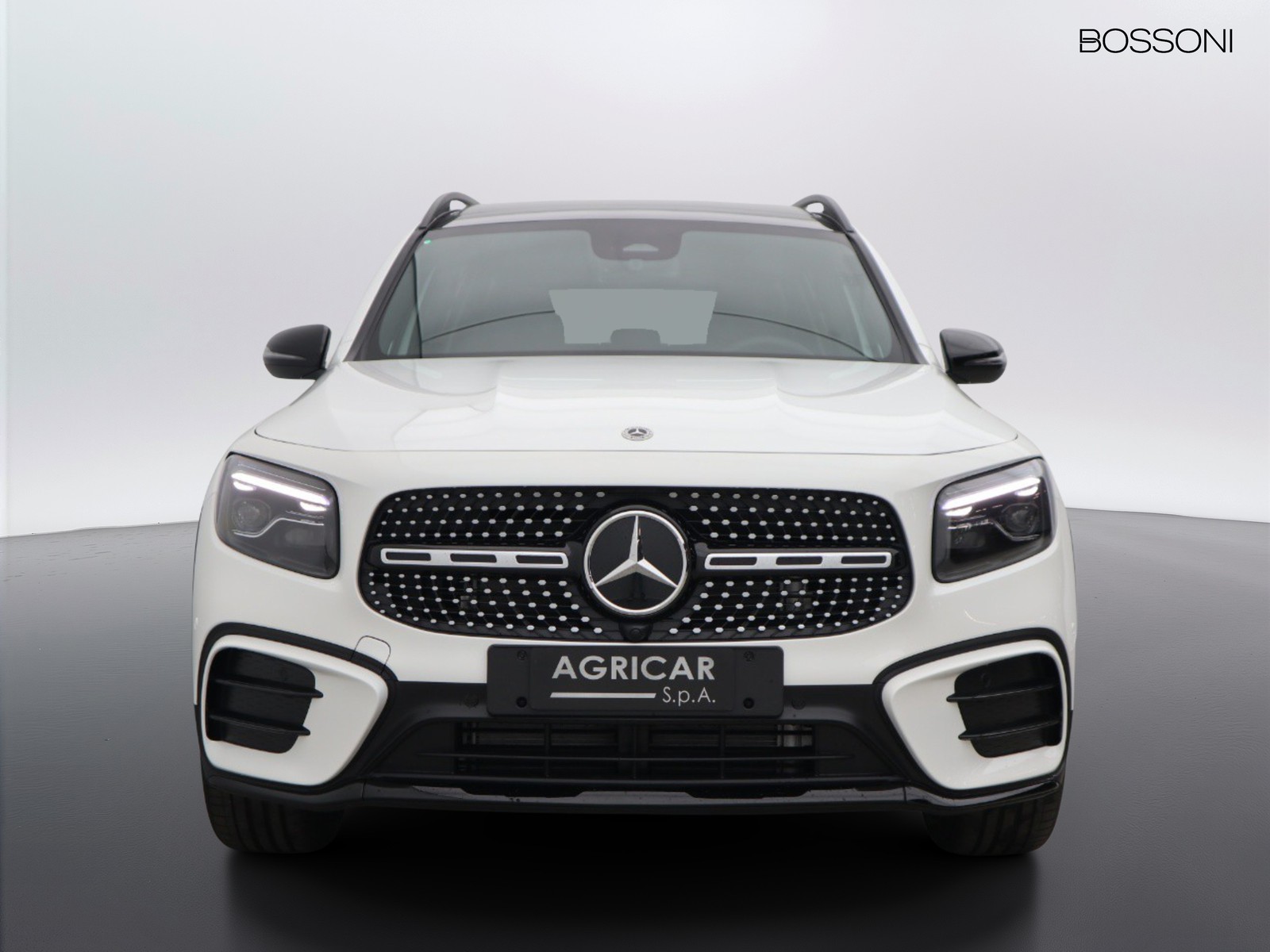 2 - Mercedes GLB 200 d amg line premium 4matic 8g-dct