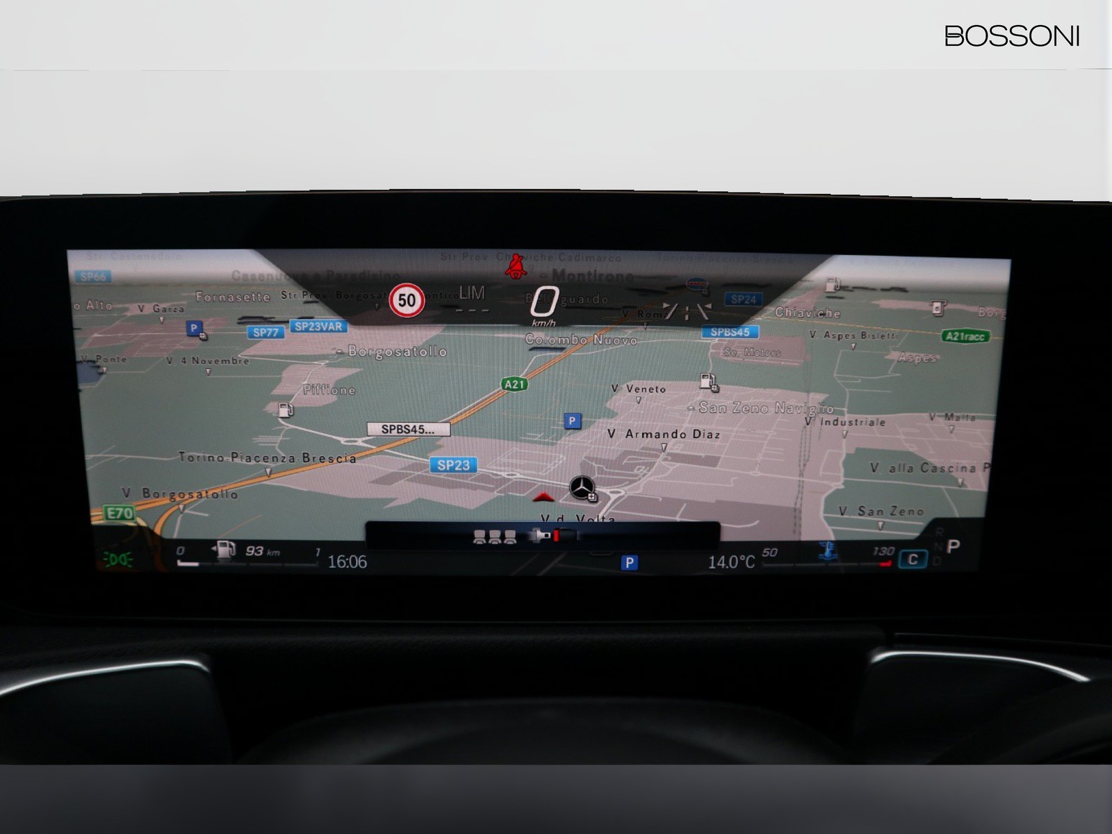 16 - Mercedes GLB 200 d amg line premium 4matic 8g-dct