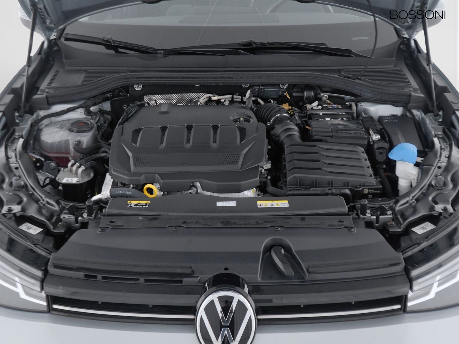 11 - Volkswagen Passat 2.0 tdi scr evo 150cv business dsg