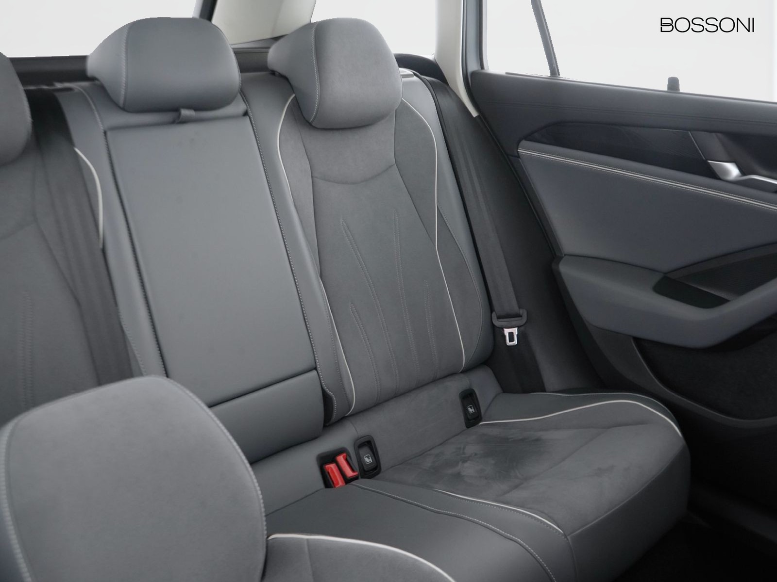 23 - Volkswagen Passat 2.0 tdi scr evo 150cv business dsg