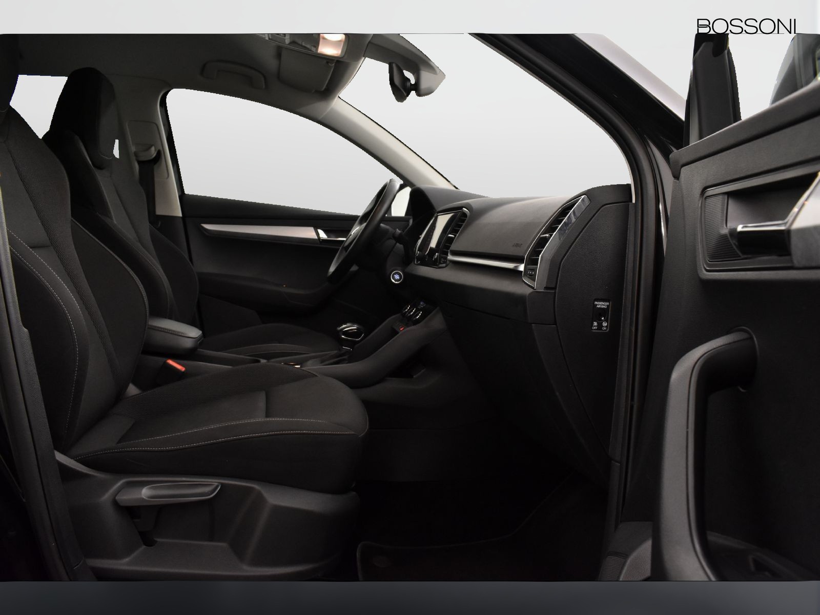 8 - Skoda Karoq 2.0 tdi evo scr 115cv executive dsg