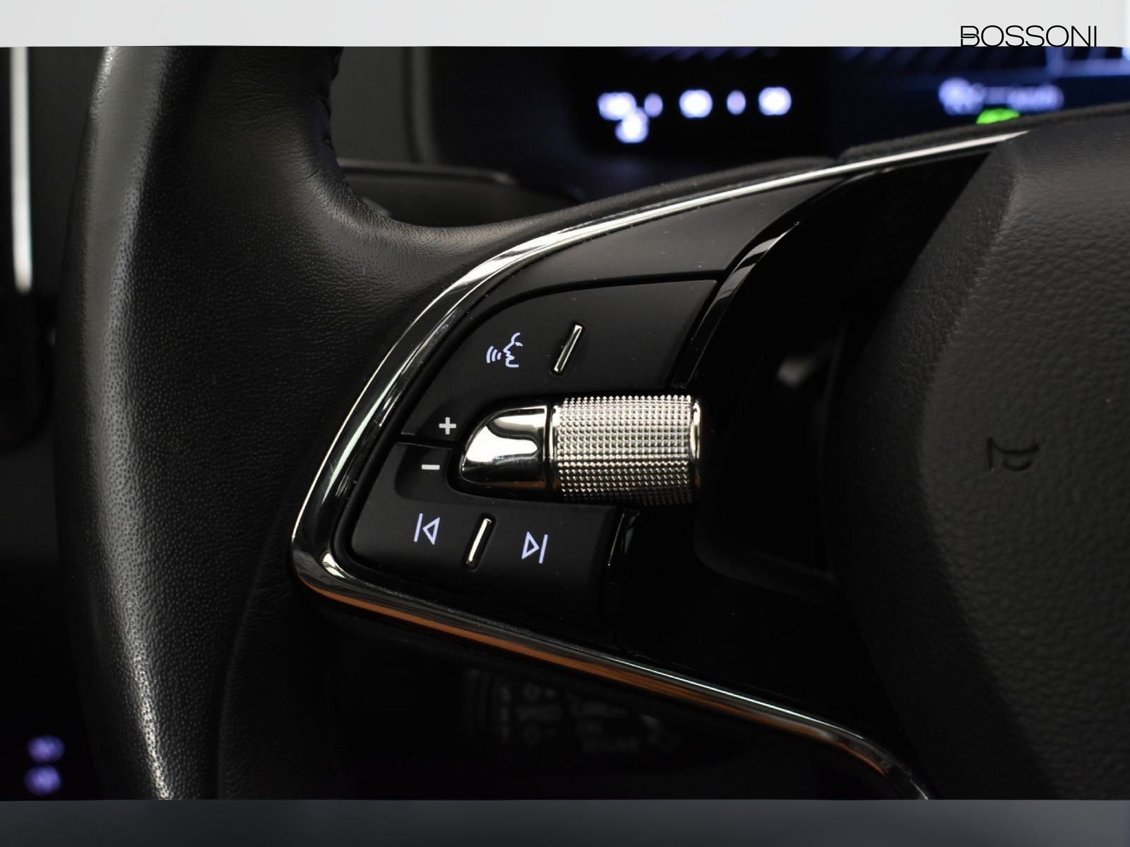 20 - Skoda Karoq 2.0 tdi evo scr 115cv executive dsg