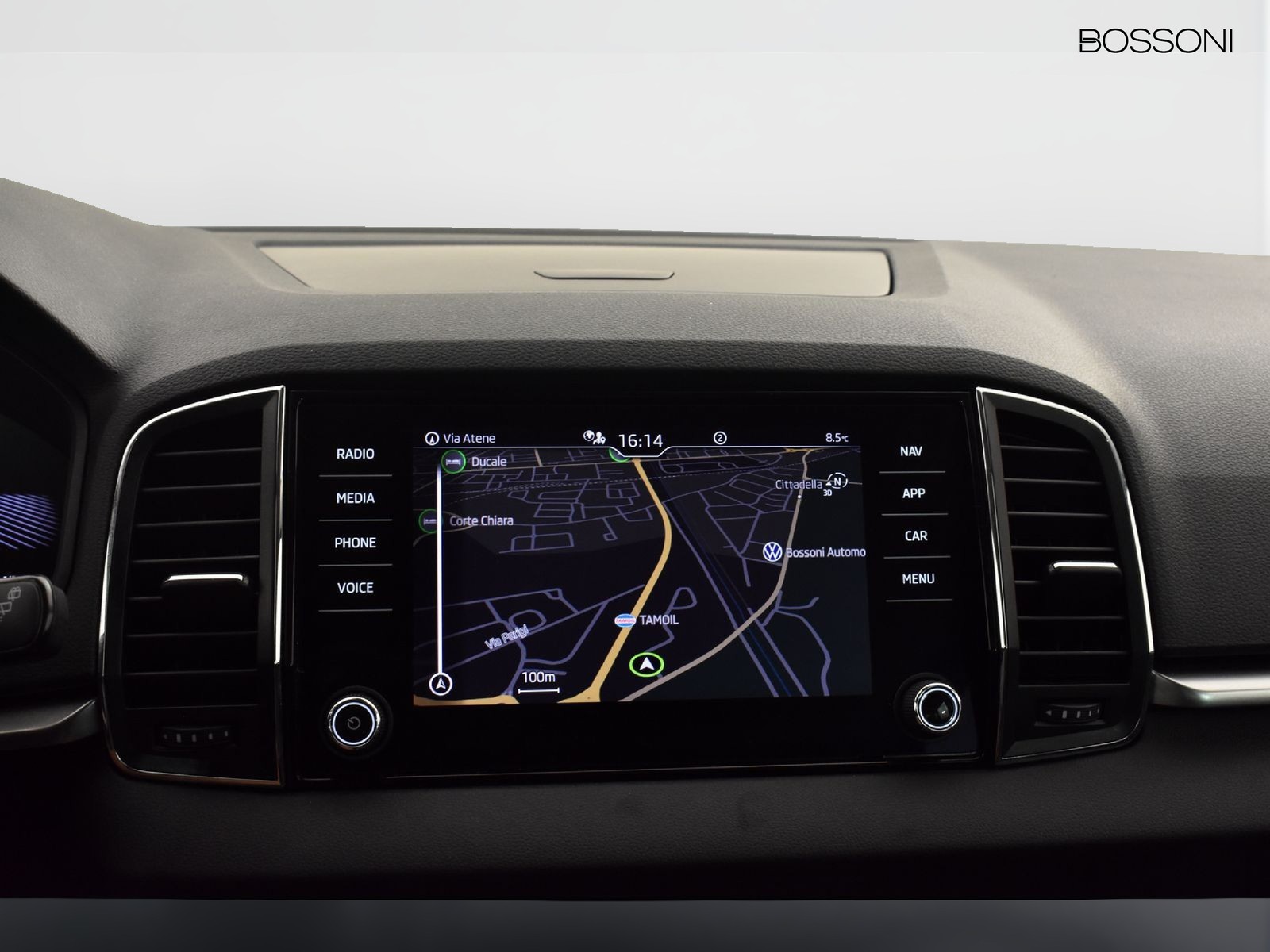 24 - Skoda Karoq 2.0 tdi evo scr 115cv executive dsg