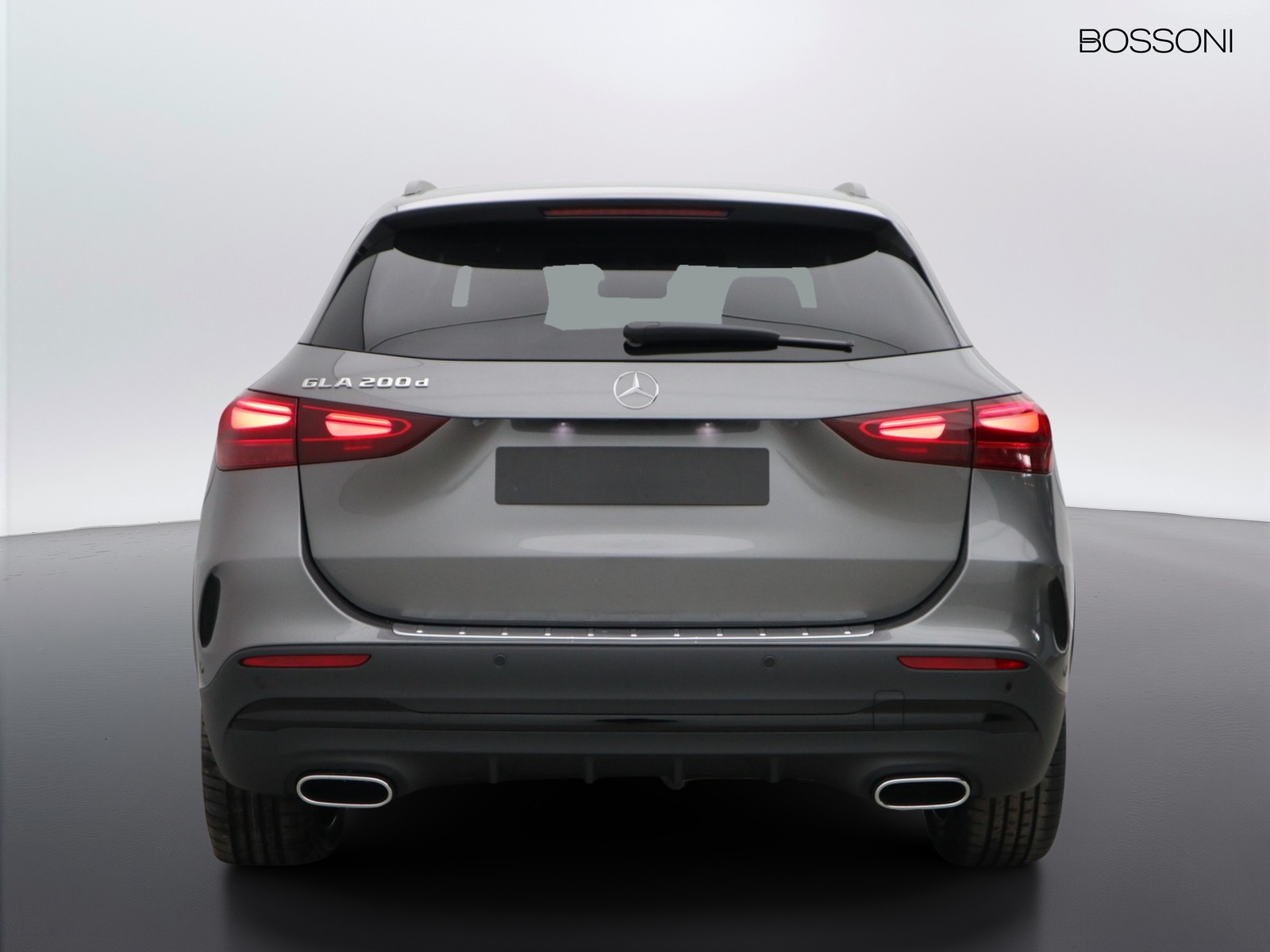 6 - Mercedes GLA 200 d amg line premium 8g-dct