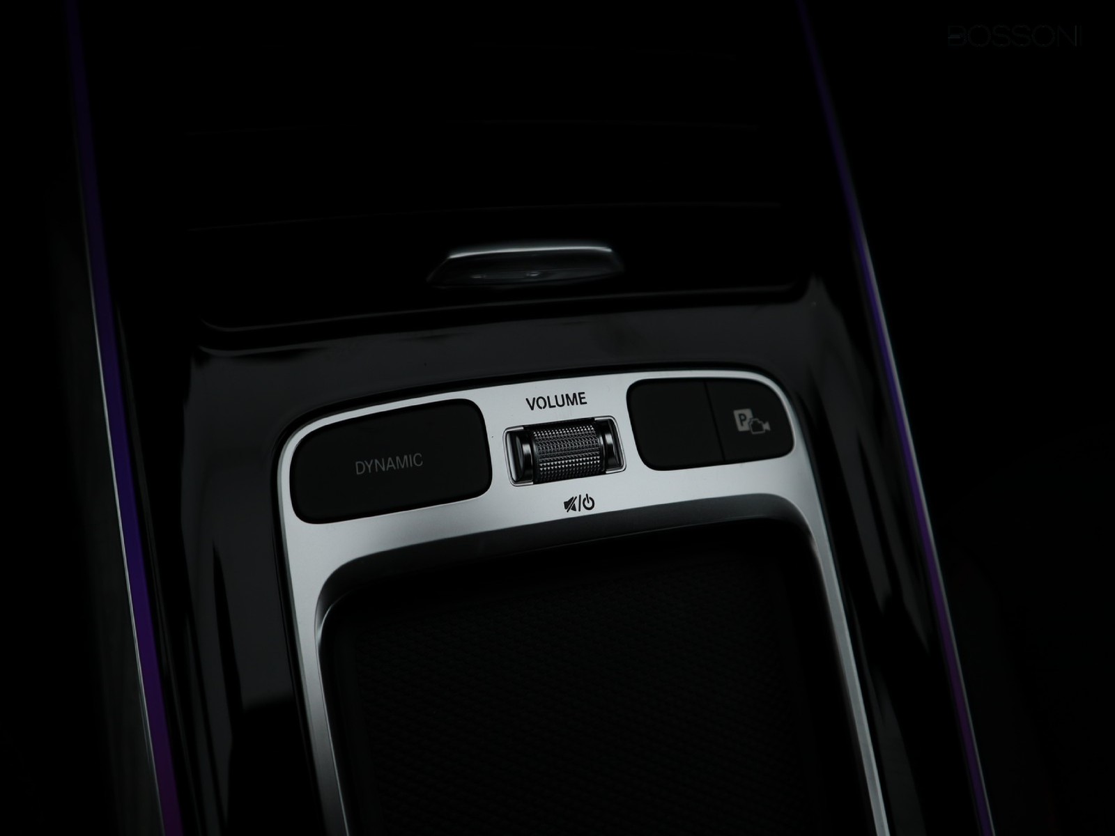 12 - Mercedes GLA 200 d amg line premium 8g-dct