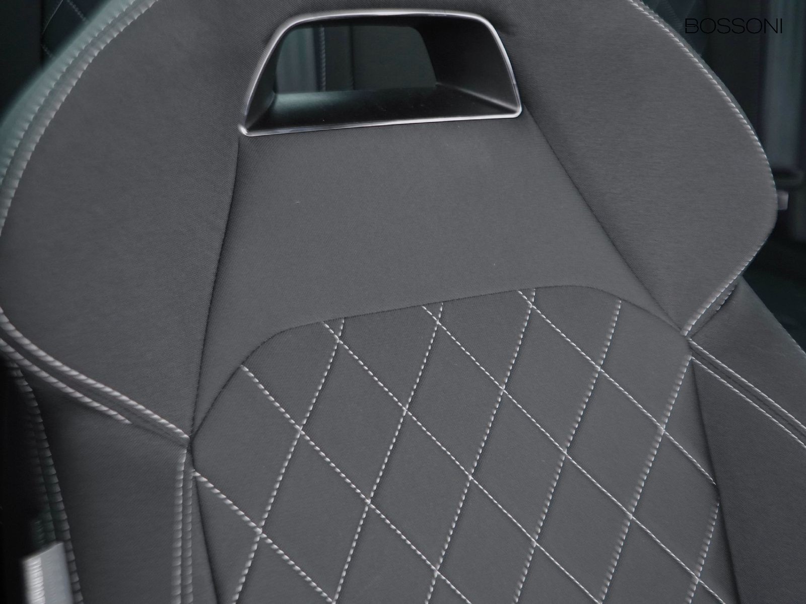 22 - Skoda Karoq 1.5 tsi act sportline dsg