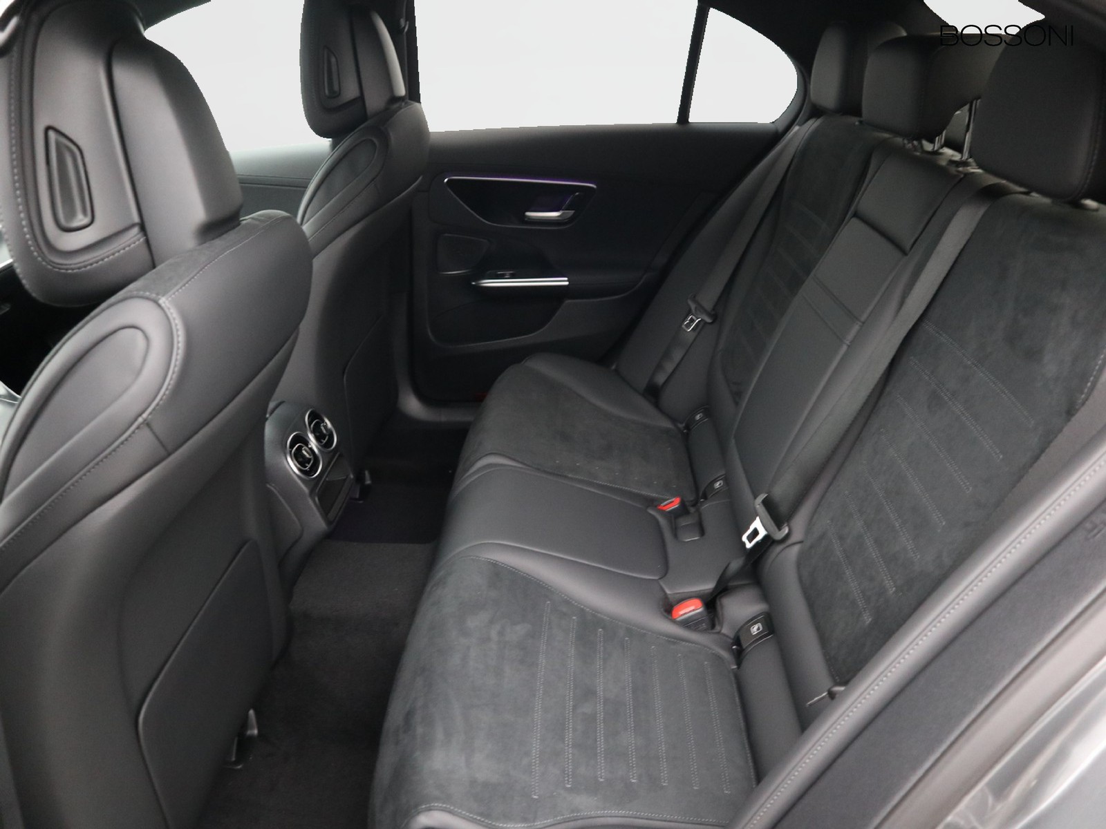 8 - Mercedes Classe C berlina 200 d mild hybrid amg line advanced 9g-tronic