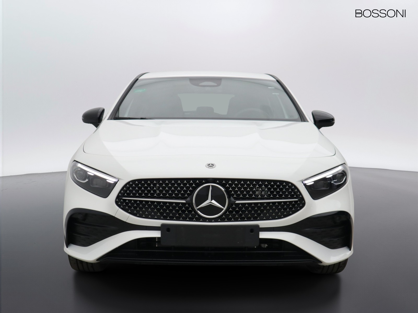 2 - Mercedes Classe A 250 e plug-in-hybrid amg line extra speedshift dct amg 8g