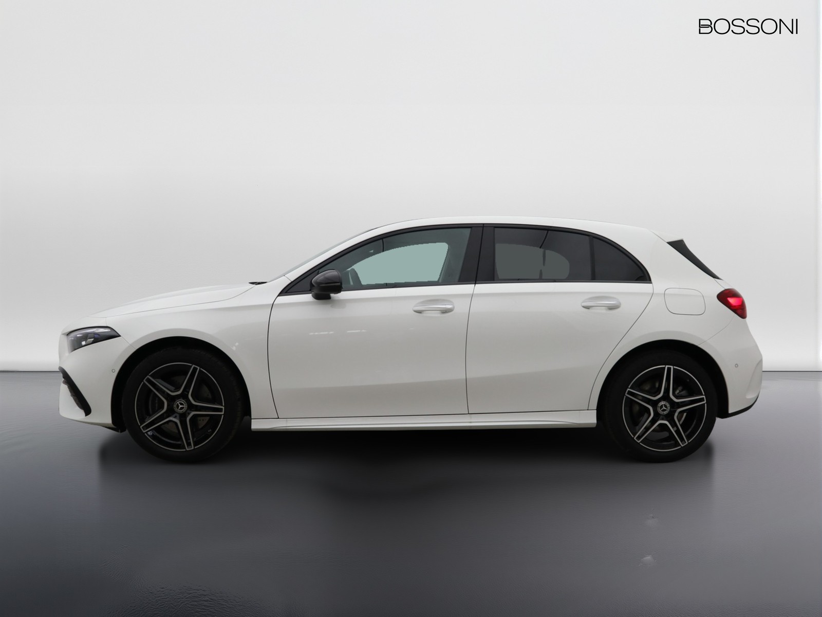 3 - Mercedes Classe A 250 e plug-in-hybrid amg line extra speedshift dct amg 8g