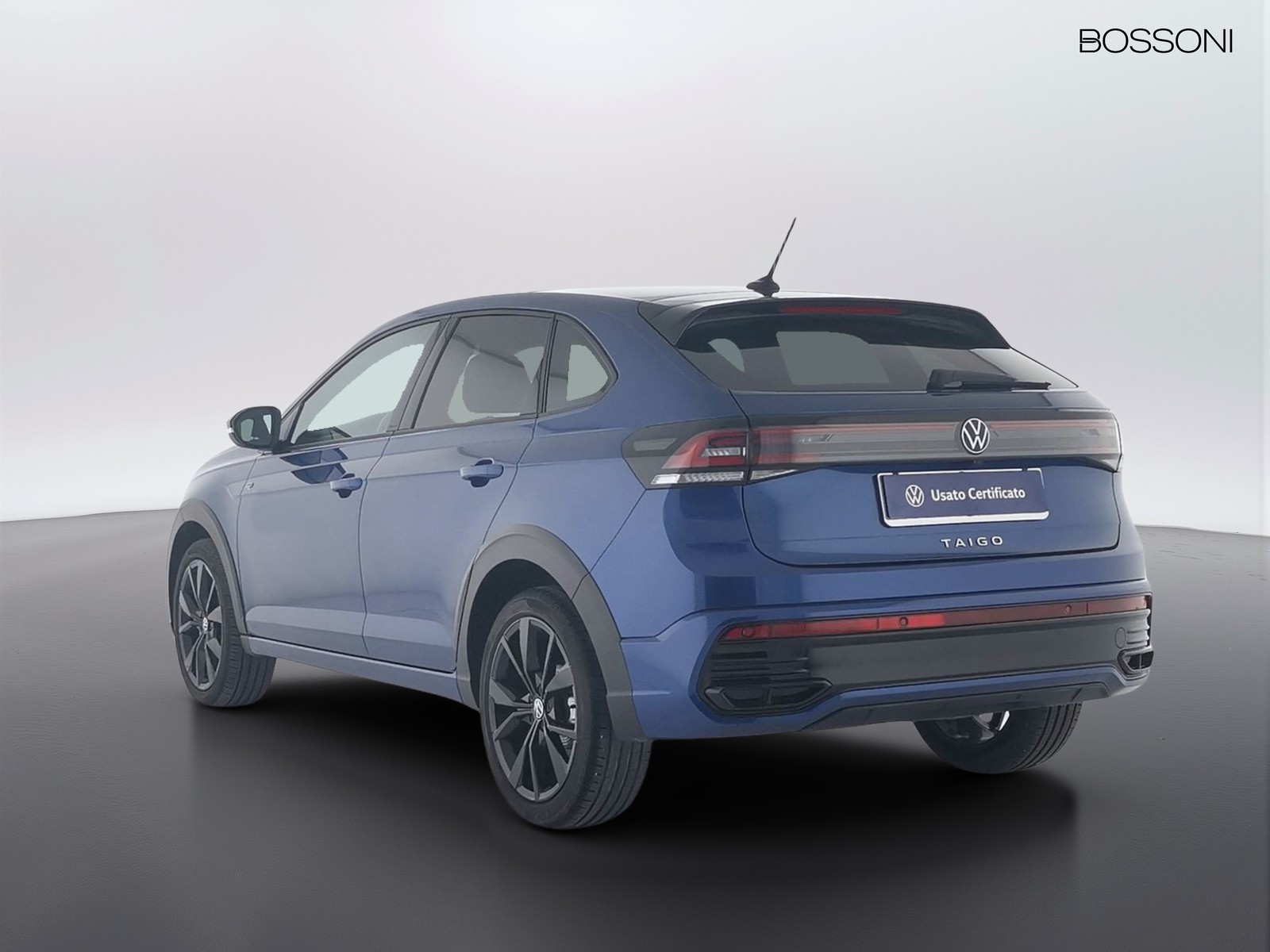 4 - Volkswagen Taigo 1.0 tsi 115cv r-line dsg