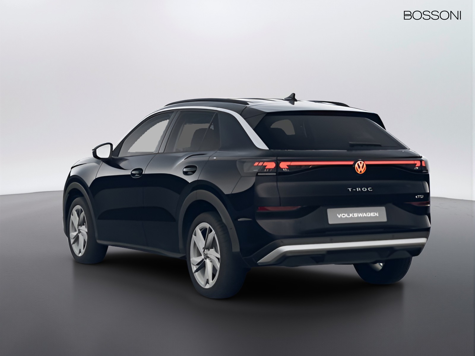 5 - Volkswagen T-Roc 1.5 etsi act 150cv life dsg