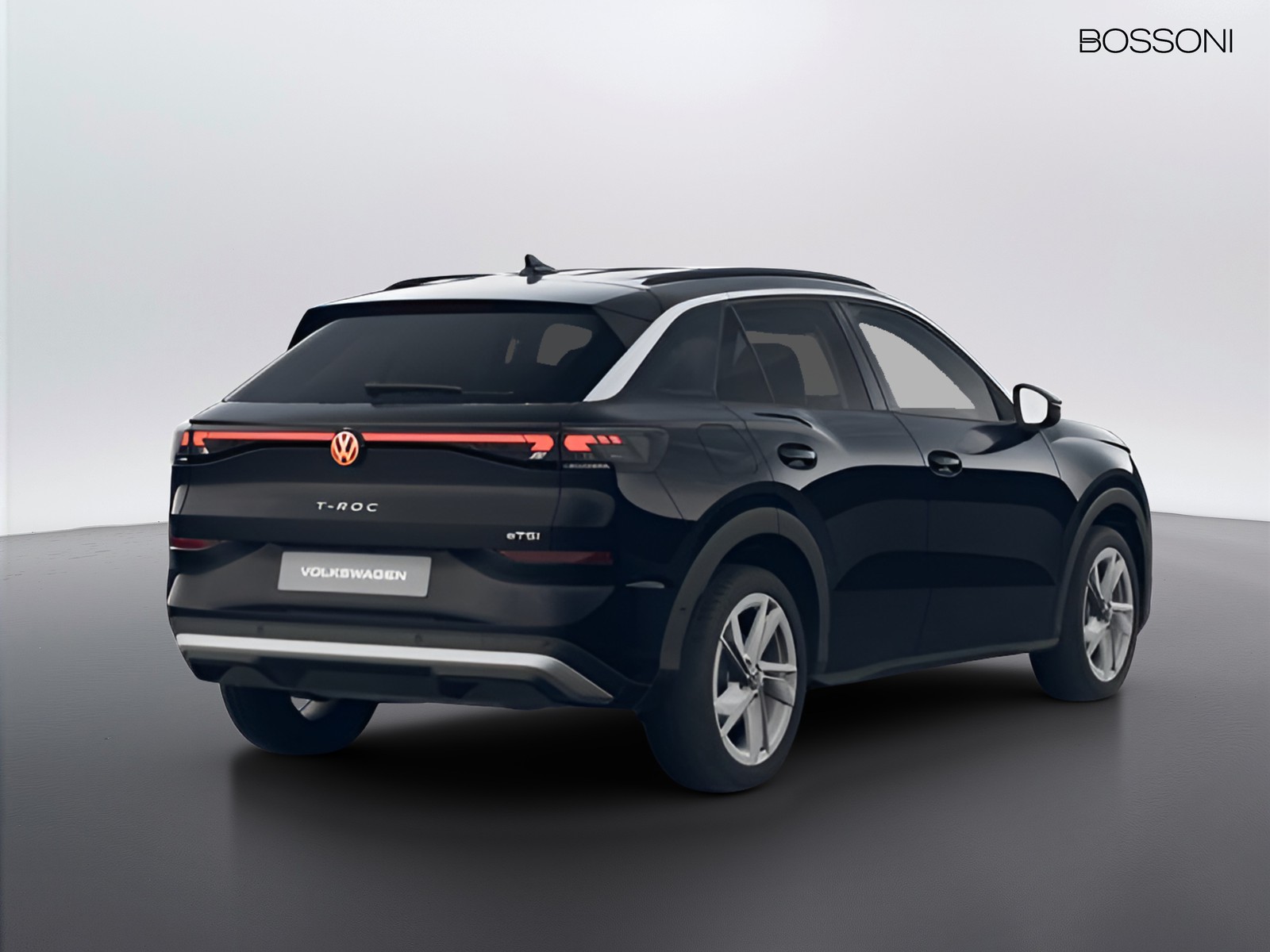 6 - Volkswagen T-Roc 1.5 etsi act 150cv life dsg