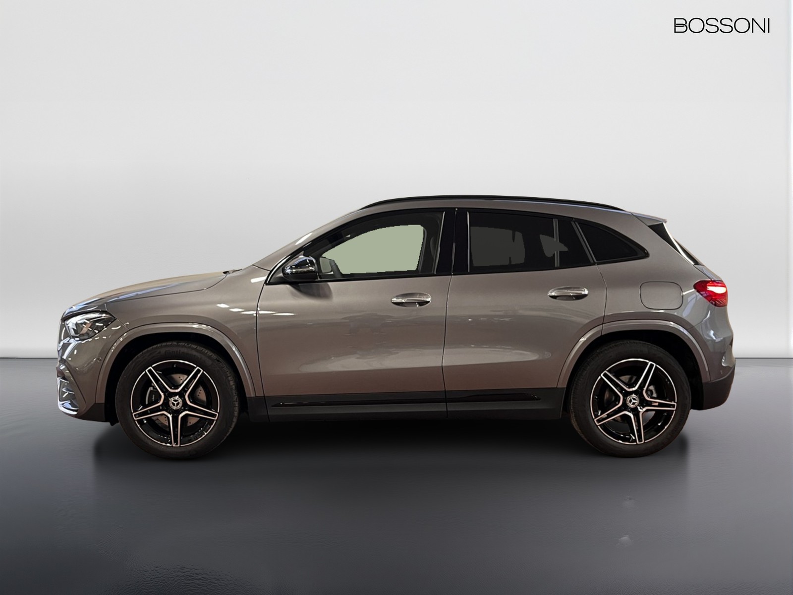 3 - Mercedes GLA 200 d amg line premium 4matic 8g-dct