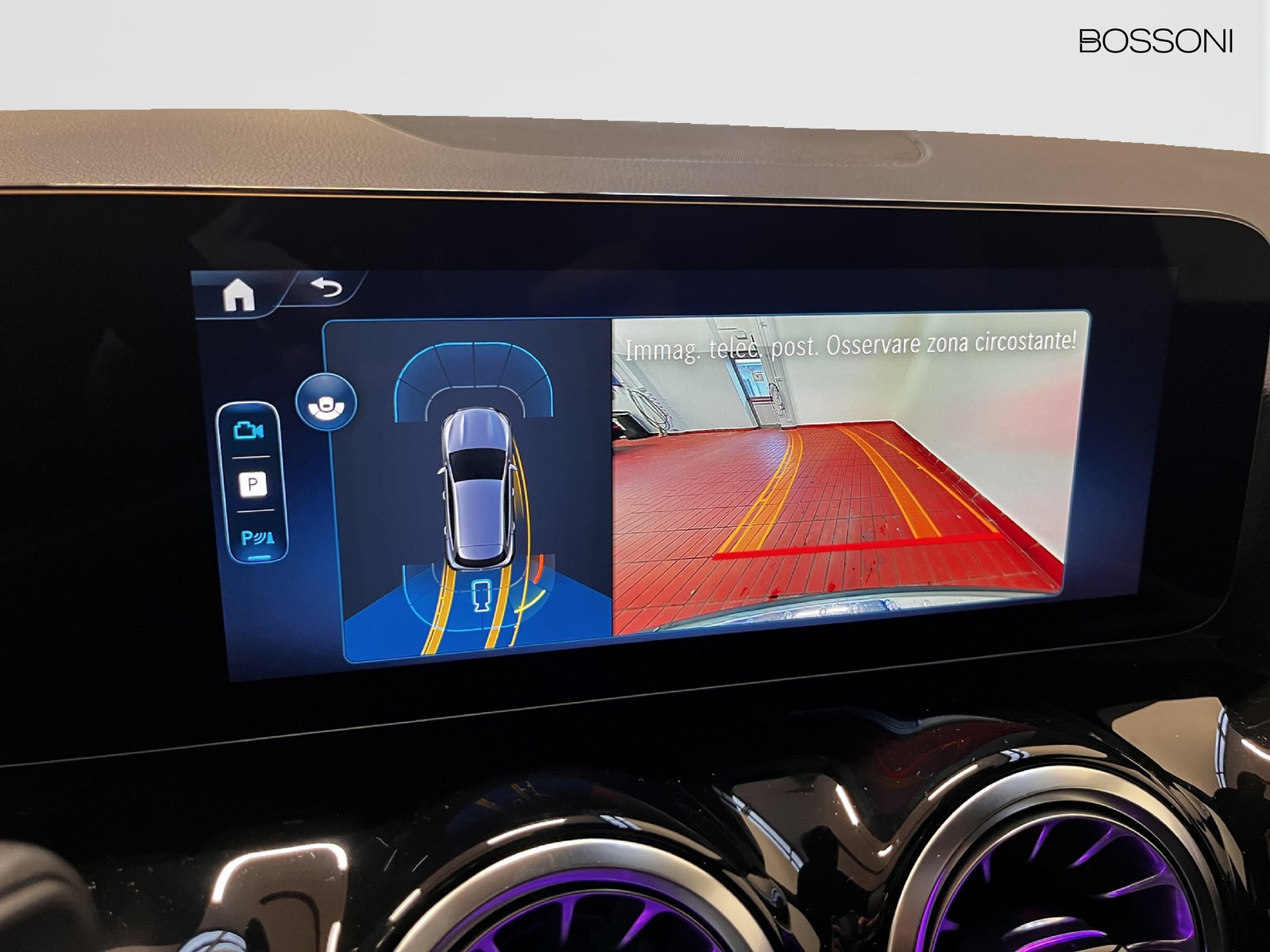 11 - Mercedes GLA 200 d amg line premium 4matic 8g-dct