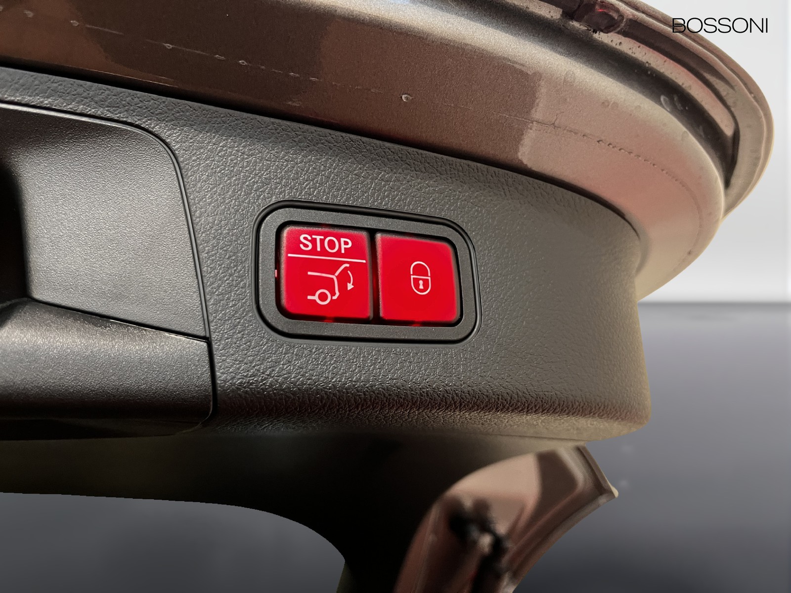 18 - Mercedes GLA 200 d amg line premium 4matic 8g-dct