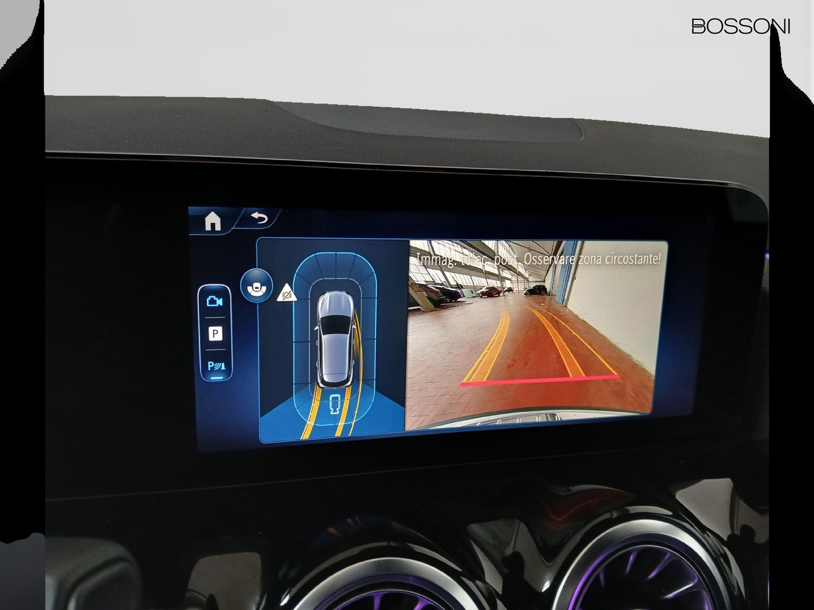 11 - Mercedes GLA 200 d amg line premium 4matic 8g-dct