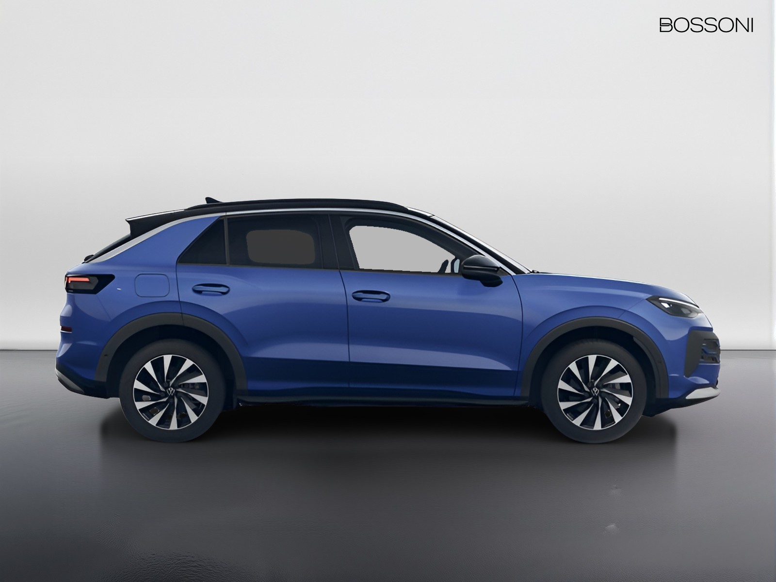 4 - Volkswagen T-Roc 1.5 etsi act 115cv life dsg