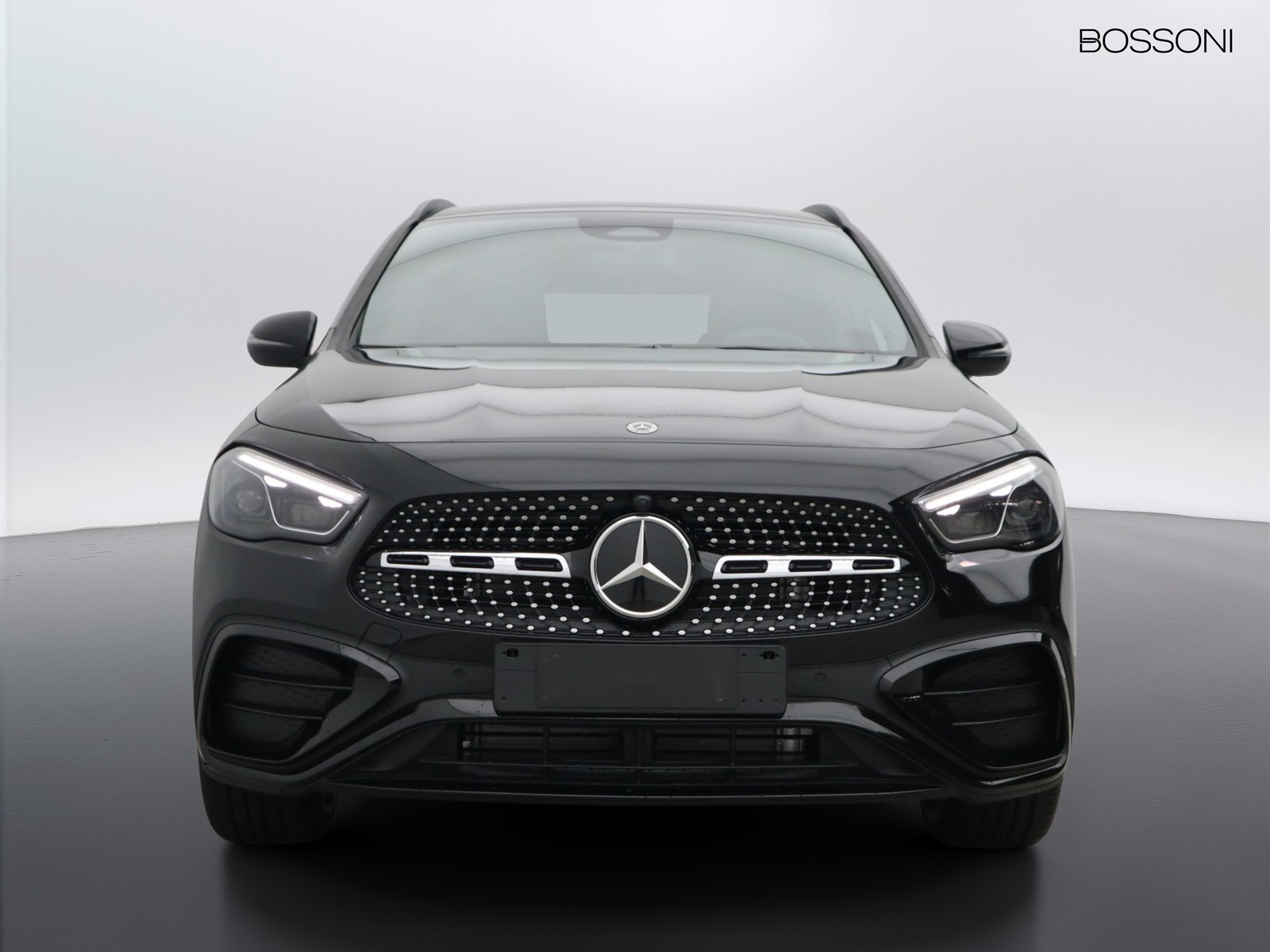 2 - Mercedes GLA 200 d amg line premium 4matic 8g-dct