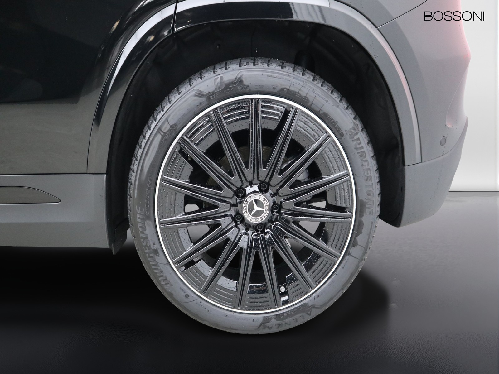 4 - Mercedes GLA 200 d amg line premium 8g-dct