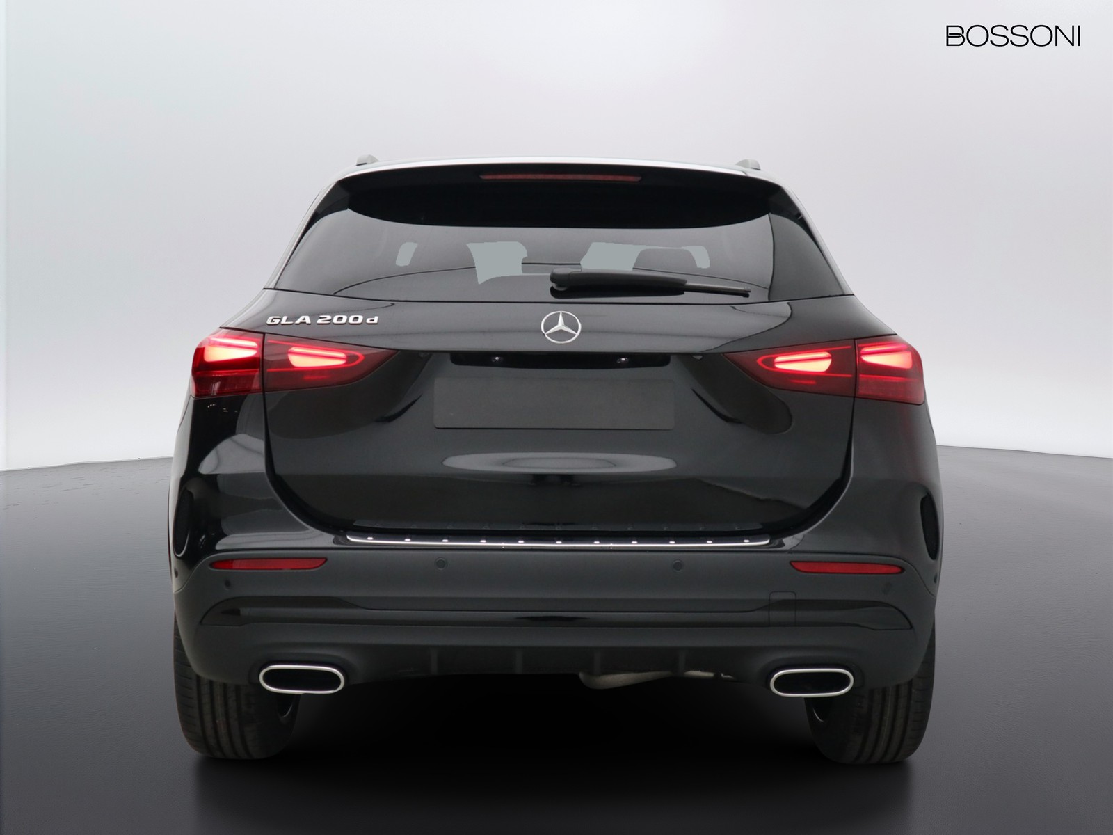 6 - Mercedes GLA 200 d amg line premium 8g-dct