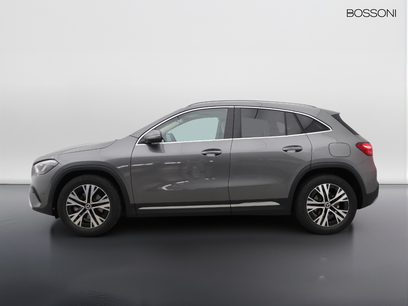 3 - Mercedes GLA 180 d progressive advanced 8g-dct