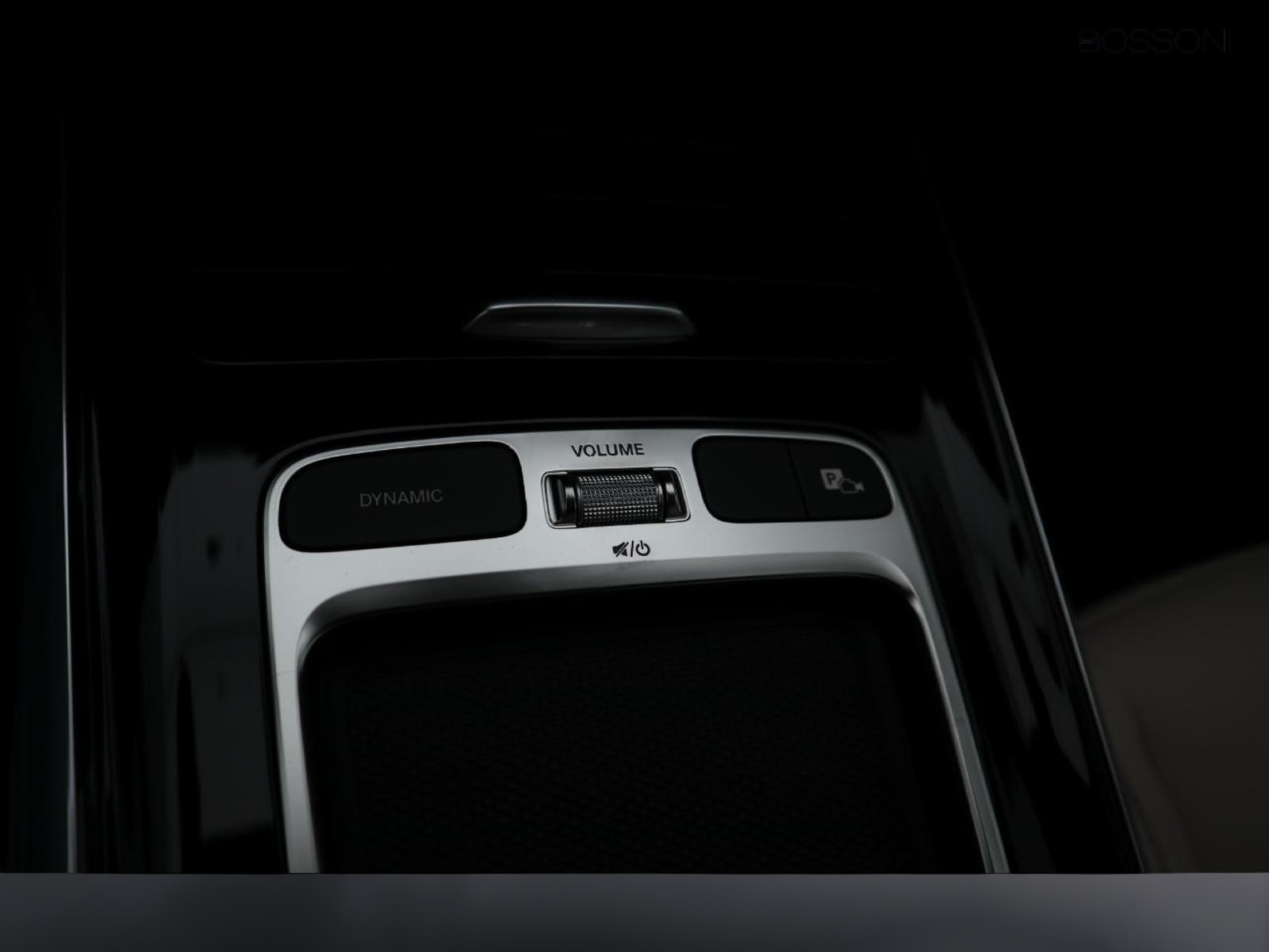 14 - Mercedes GLA 180 d progressive advanced 8g-dct