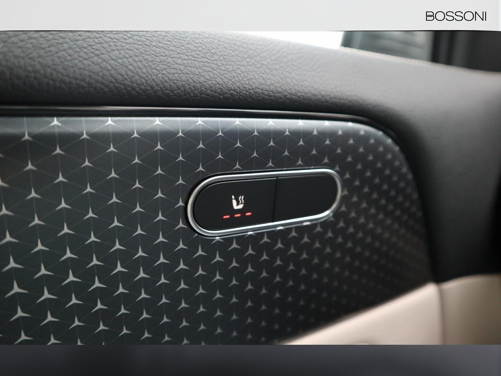 15 - Mercedes GLA 180 d progressive advanced 8g-dct