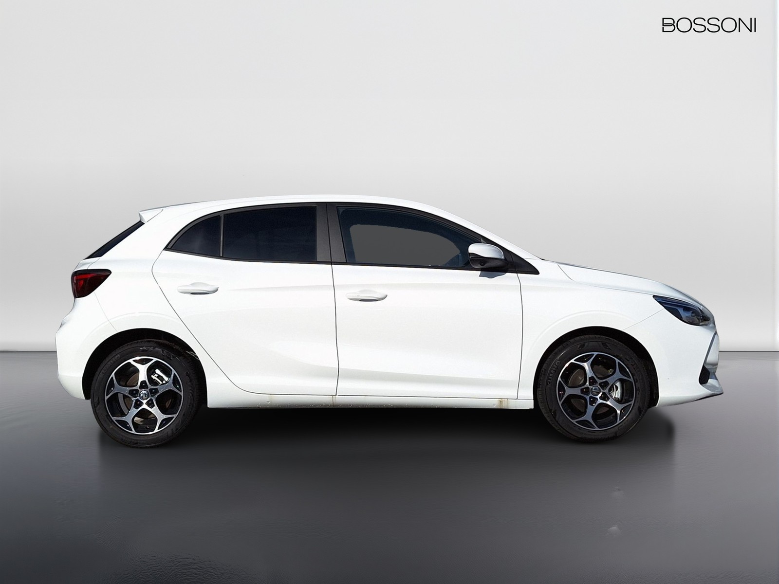 4 - Mg MG3 1.5 hybrid+ luxury