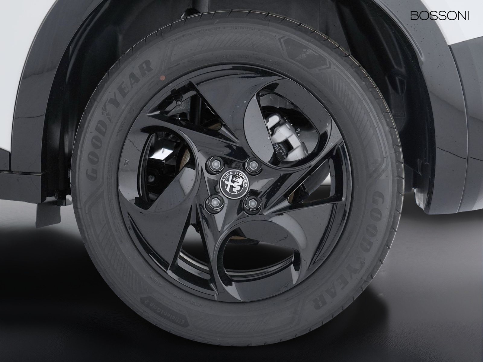 12 - Alfa Romeo Junior 1.2 hybrid 145cv ibrida edct6