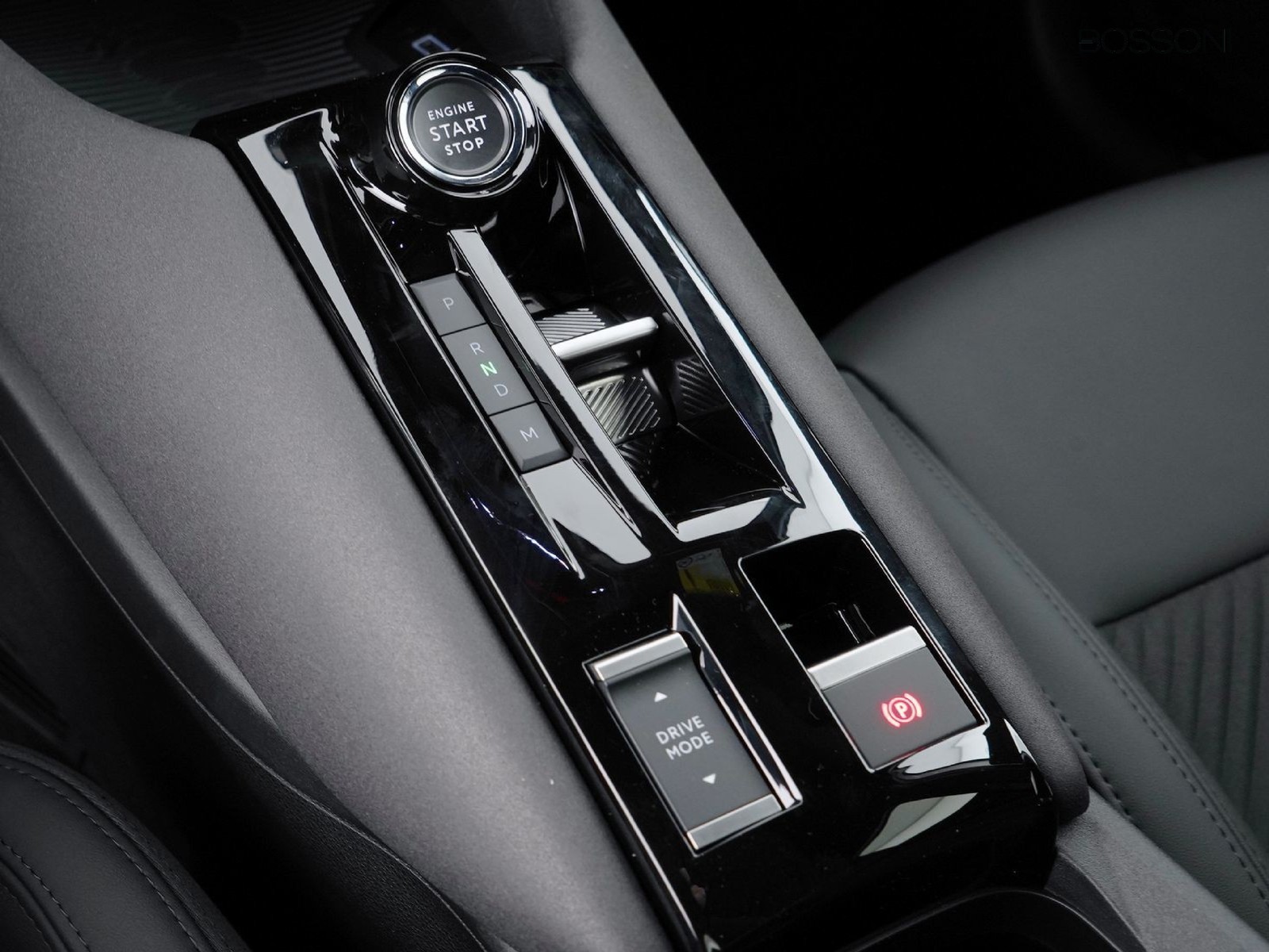 21 - Alfa Romeo Junior 1.2 hybrid 145cv ibrida edct6