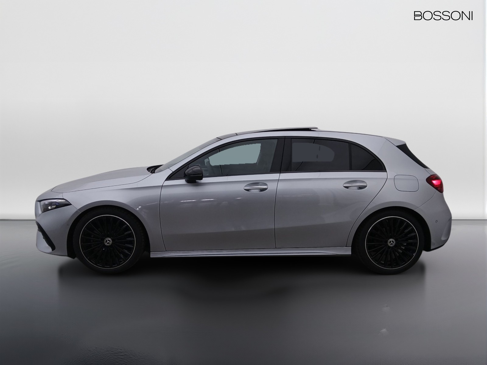 3 - Mercedes Classe A 180 d amg line extra speedshift dct amg 8g