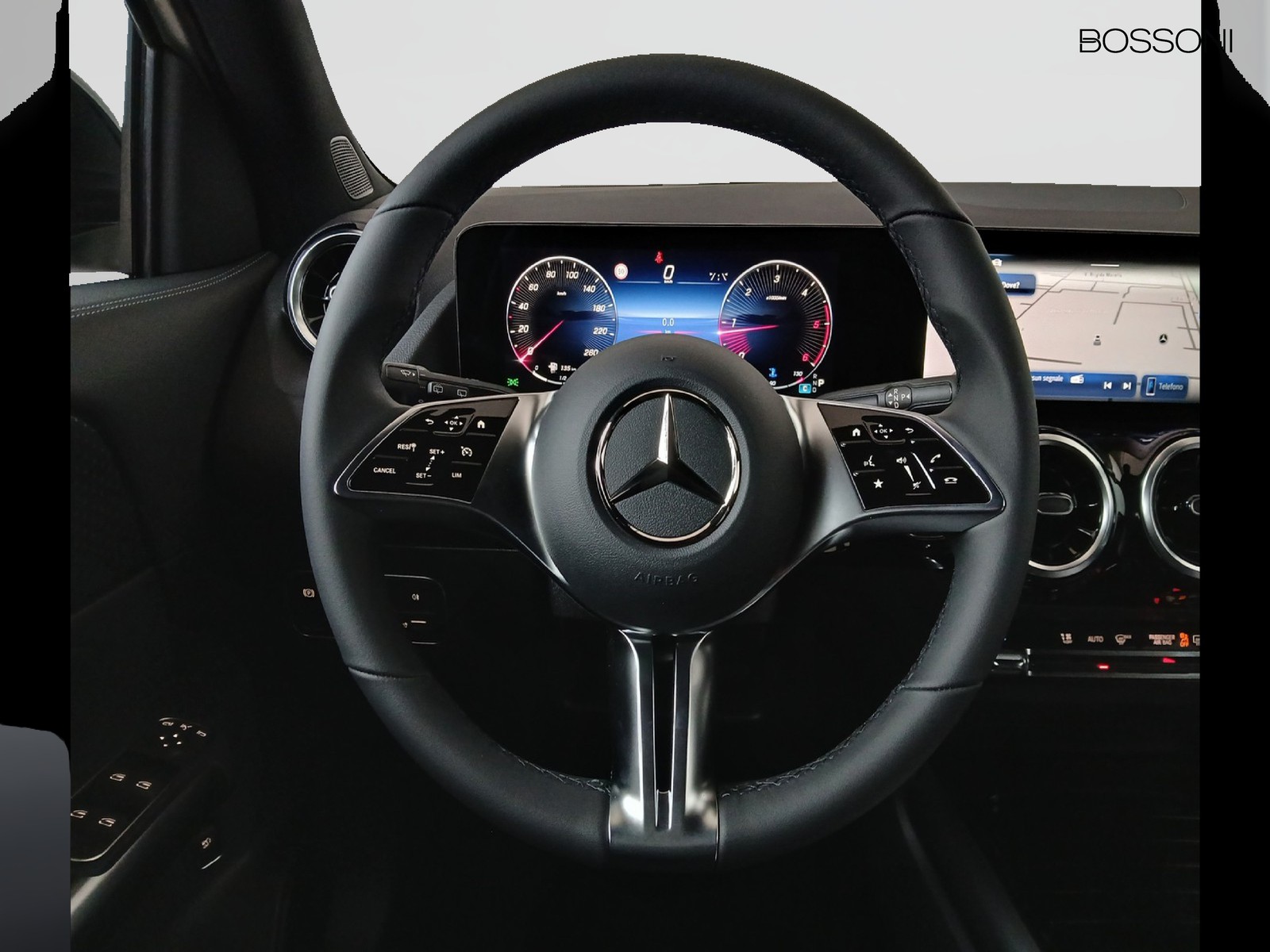 17 - Mercedes GLA 180 d progressive advanced 8g-dct