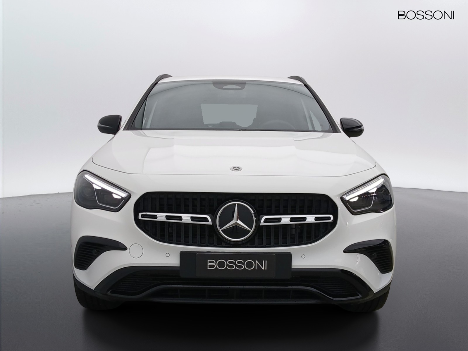 2 - Mercedes GLA 180 d progressive advanced 8g-dct