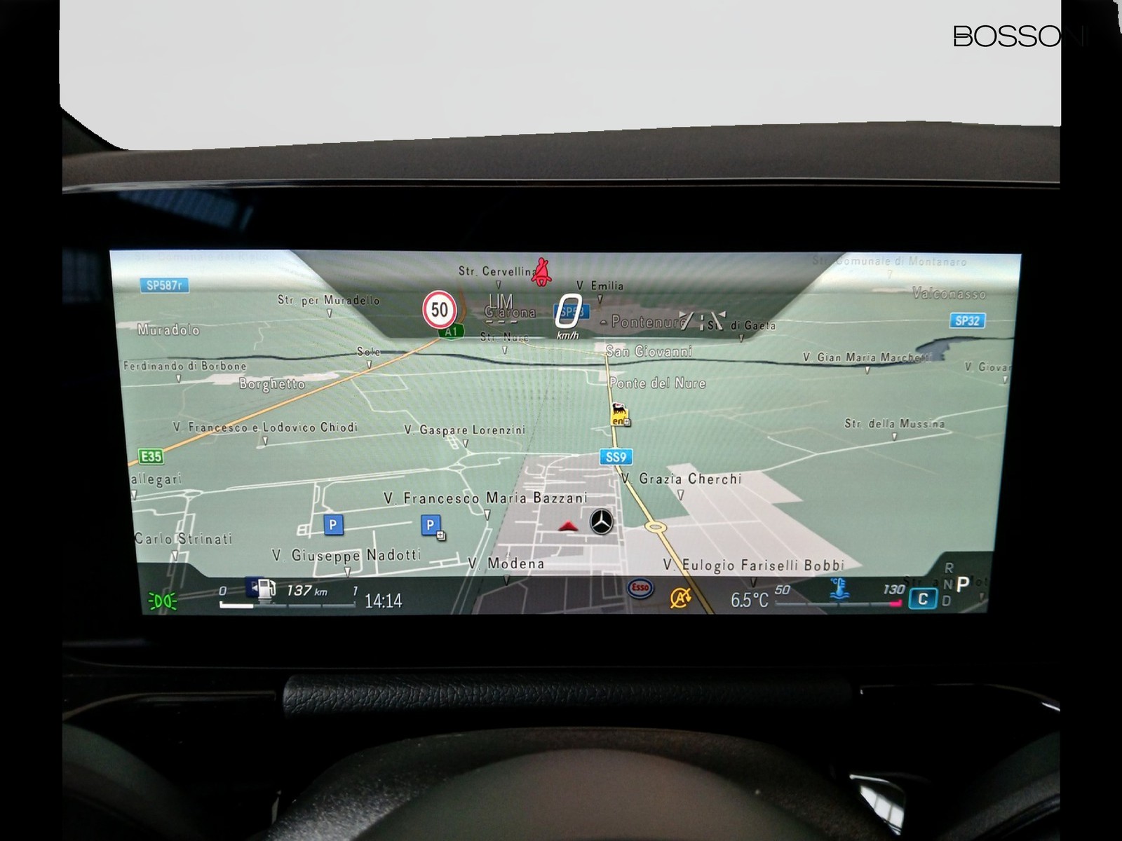 16 - Mercedes GLA 180 d amg line advanced plus 8g-dct