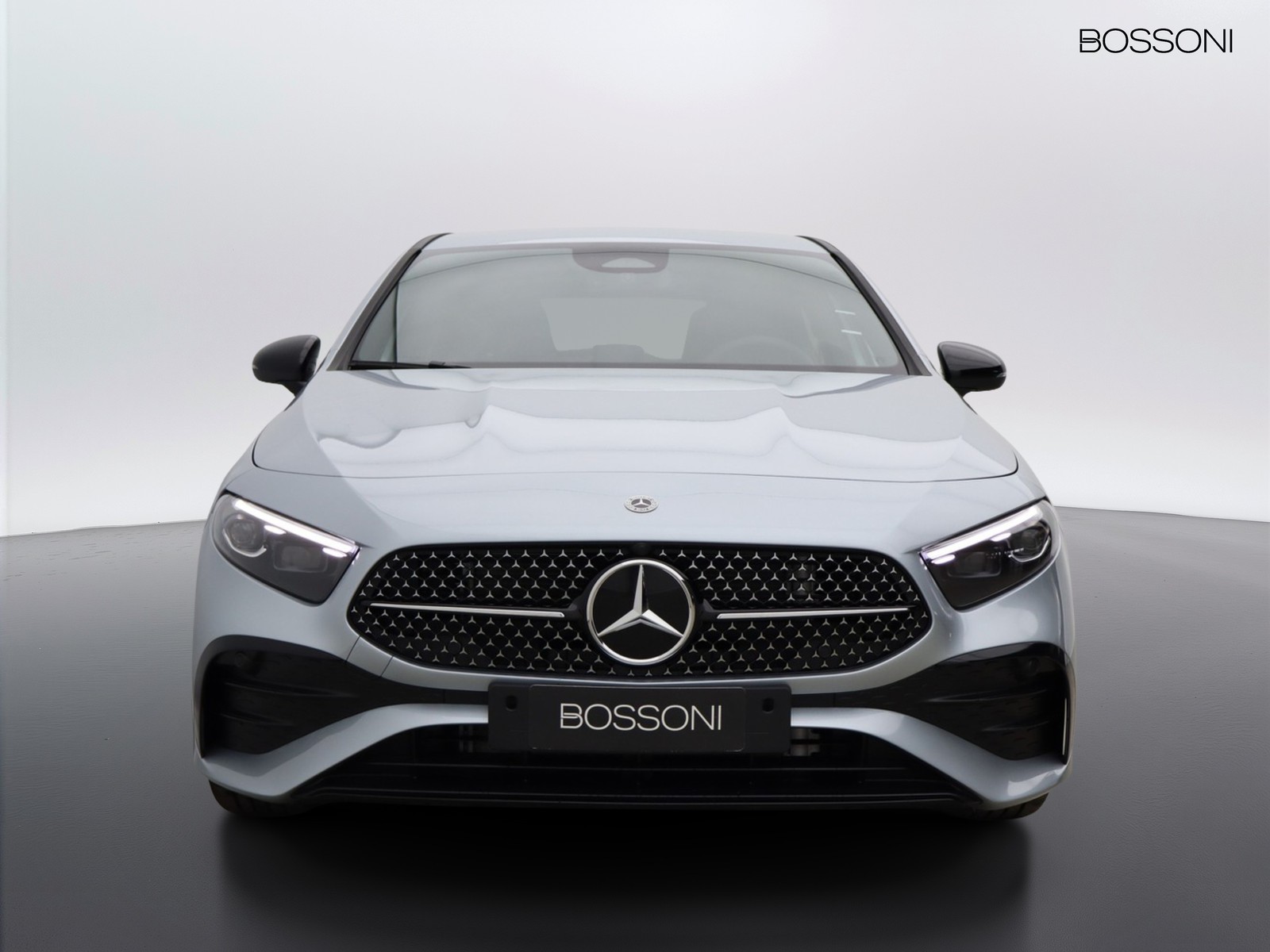 2 - Mercedes Classe A 180 d amg line extra speedshift dct amg 8g