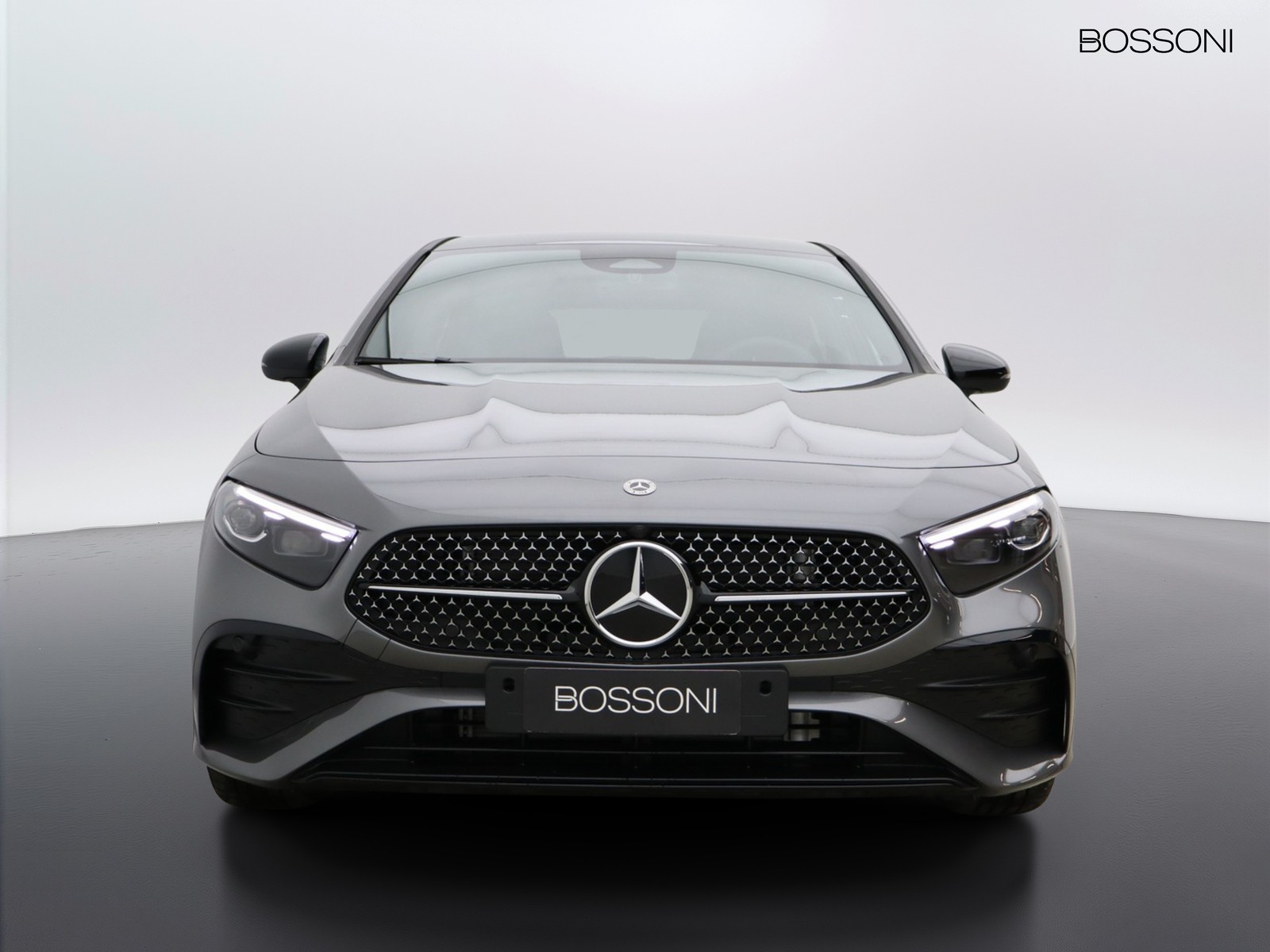 2 - Mercedes Classe A 180 d amg line extra speedshift dct amg 8g